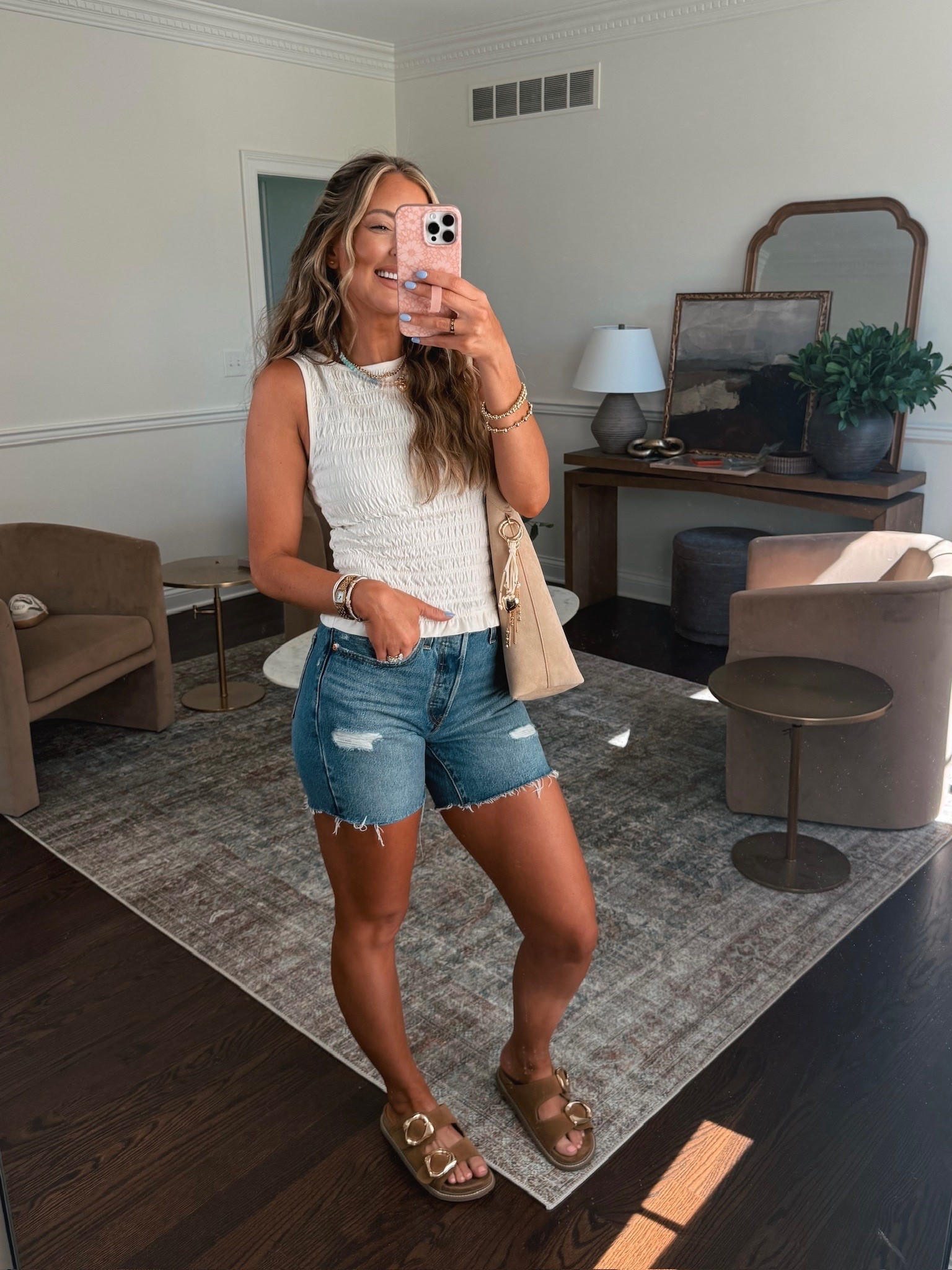 A summer staple! These mid thigh jean shorts are a great find 🌺🌸🌼

#LTKdayinmylife #LTKgrwm #LTKmomlife