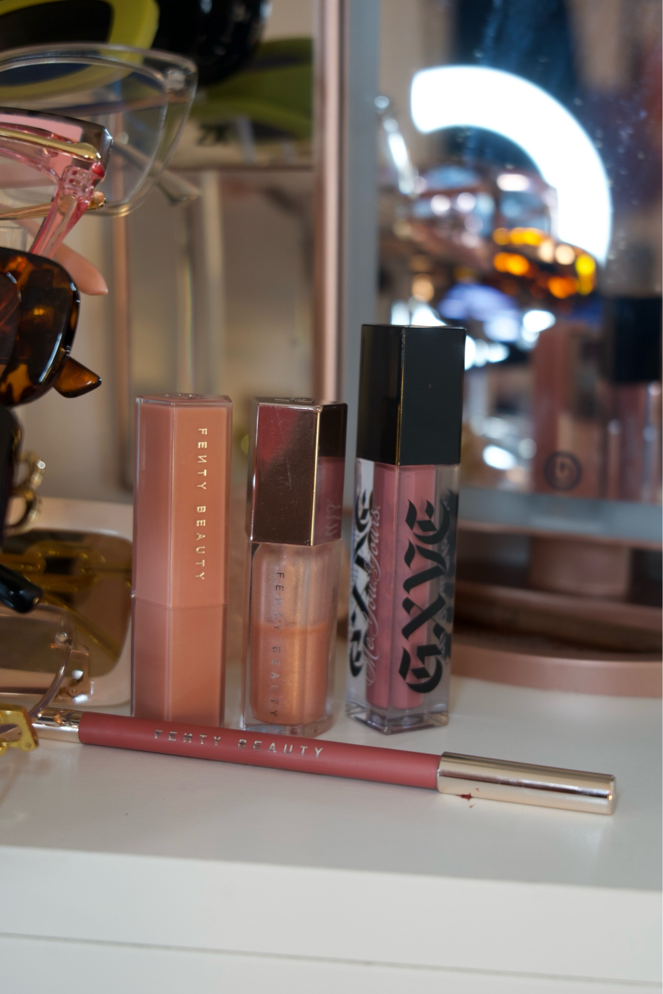 Tried a new lip combo ✨

Fenty Beauty .+ 

#LTKBeauty #LTKFindsUnder50 #LTKGiftGuide