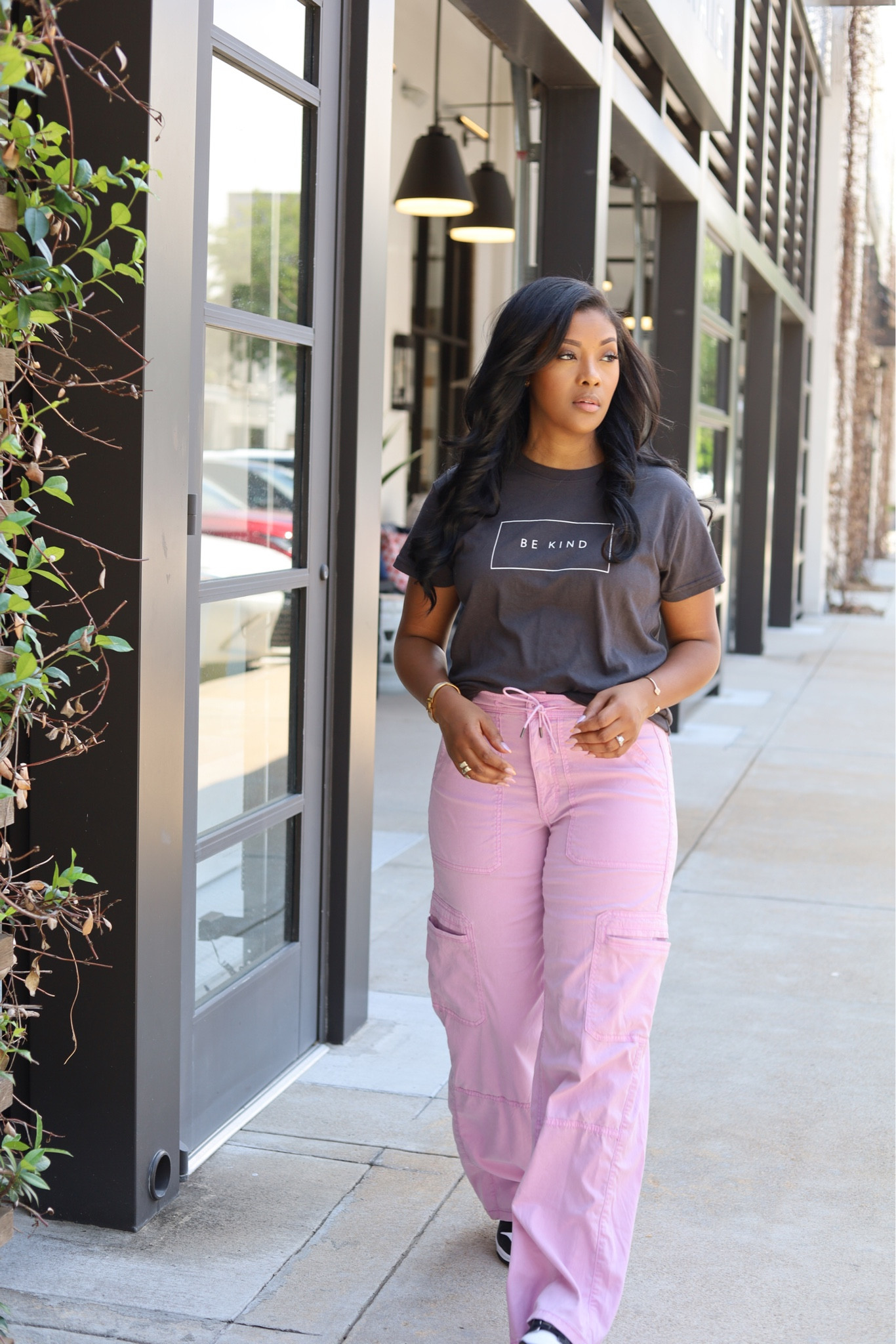 Pink cargo pants. Street style. Pink, pastels, comfy style. Travel attire. On sale! Other colors. 

#LTKunder50 #LTKtravel #LTKsalealert