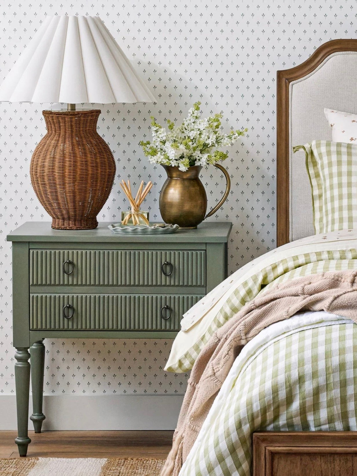 Adorable nighstand, lamp and bed on sale!

#LTKSaleAlert #LTKHome