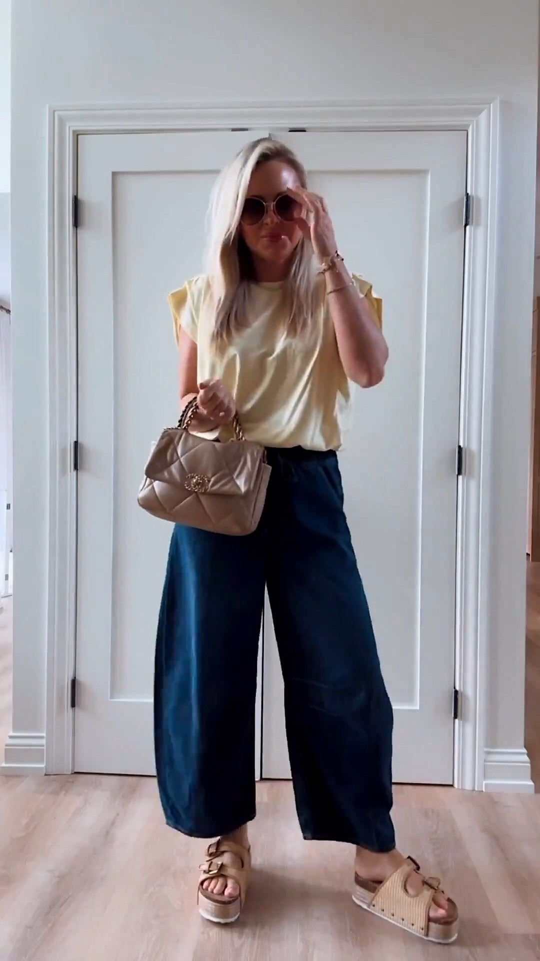 Obsessed with these jeans and they’re on sale! I’m in my tts! Feel like sweats  🔥


#LTKootd #LTKSeasonal #LTKSaleAlert