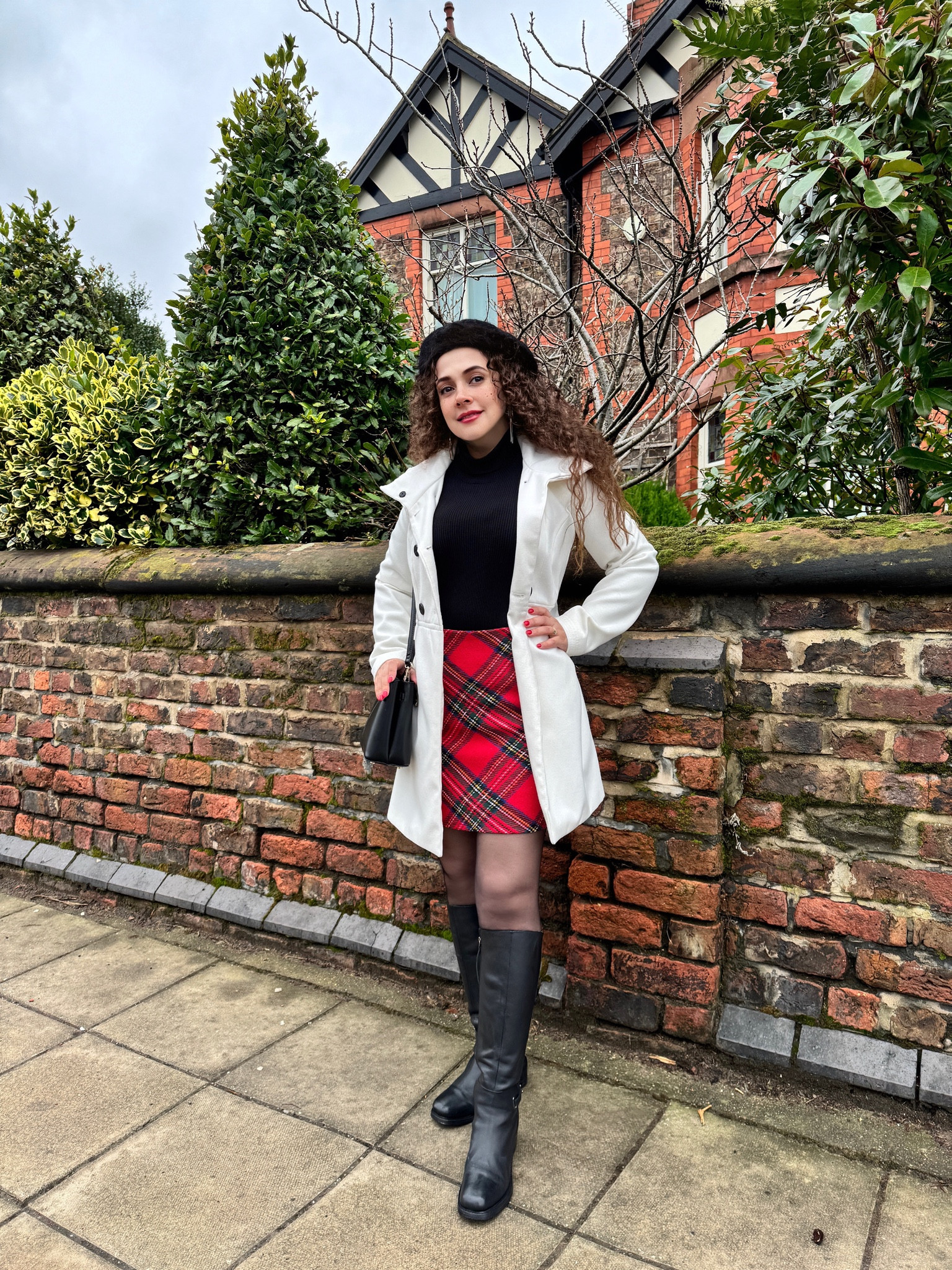 I have a thing for white/cream coats 🤍🧥 
 
A cream or white coat will brighten an outfit in dark colours, tone down bright colours, and match pastels perfectly 🤍✨

🏷
#elegantstyle #chicfashion #instalike #explorepage #femininestyle #pinterestaesthetic #elegantfashion #classicfashion  #elevateyourstyle #wiwt #igstyle #ukfashionblogger #effortlesschic #musthave #winteroutfit #winterfashion #outfitinspo #fashioninspiration #ootdfashion #styleinspo #winterstyle #hmxme #hm #hmootd #hmoutfit #chicwish #zarawoman #beret #pictureoftheday #whitecoat
 
 
🗝
Feminine fashion, classy lady, classy look, elegant outfit, long hair, modern romance, old money aesthetic, Parisian style, Pinterest girl, 2025 outfit ideas, outfit inspo, explore page, explore, fashion lover, happy, classic outfit inspo, winter fashion

#LTKwinter #LTKstyletip #LTKeurope