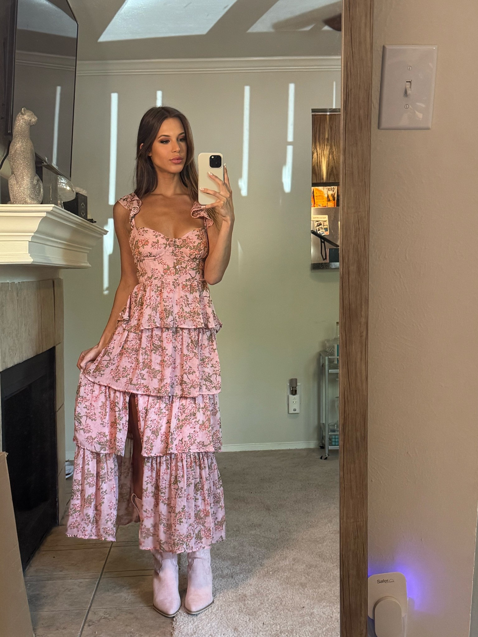 ASTR the Label -Flutter Sleeve Midsummer Dress - PINK 

#LTKSeasonal #LTKStyleTip #LTKShoeCrush