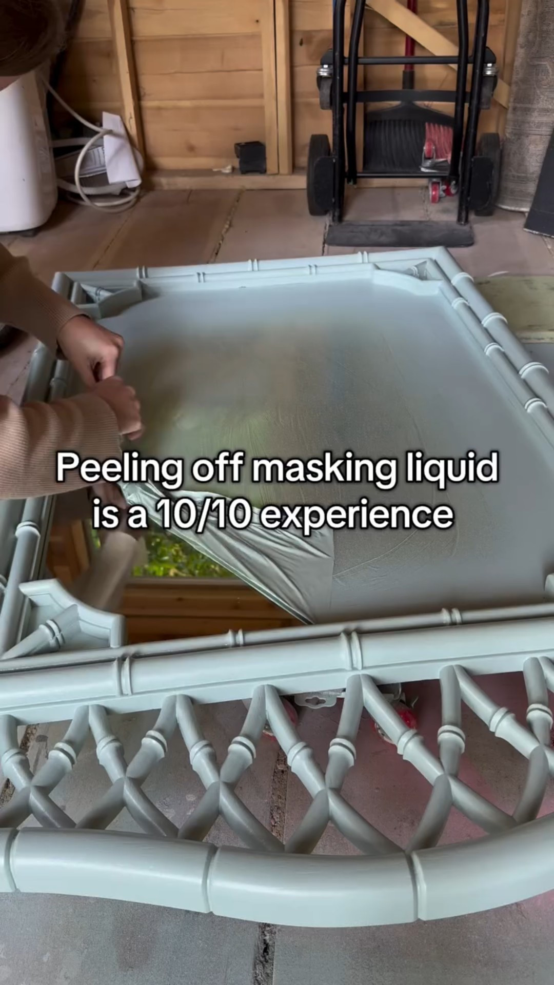 Isn’t it just so satisfying 😌

#maskingliquid #mirror #diy #paintedfurniture