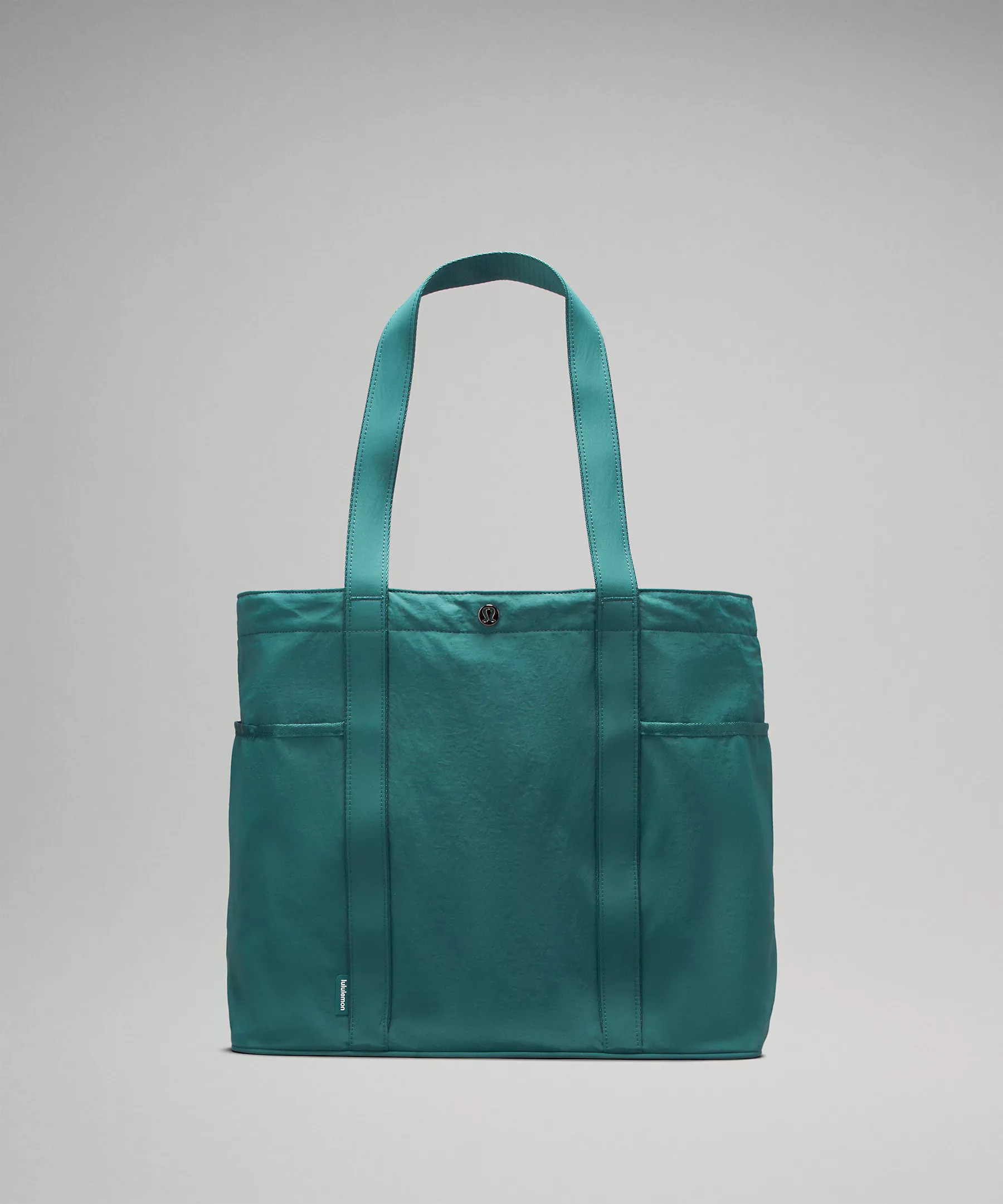 Daily Multi-Pocket Tote Bag 20L | Unisex Bags,Purses,Wallets | lululemon | Lululemon (US)