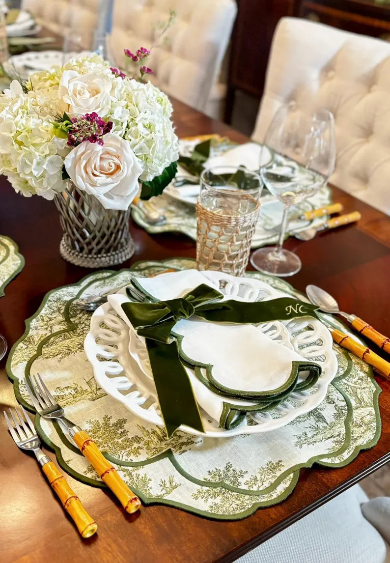 Scalloped Dinner Napkin (set of 4) Evergreen - Etsy | Etsy (US)