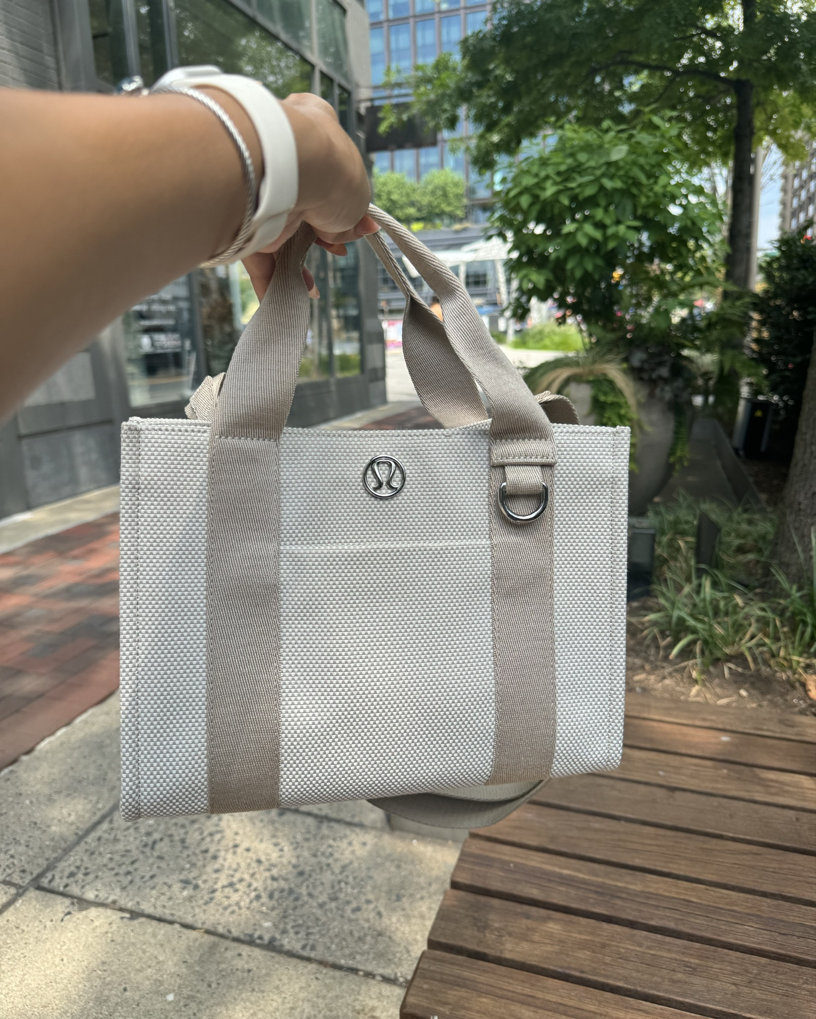 The cutest Mini Tote from Lululemon 
Also can be worn cross body

There’s a ton of space, but it’s also discrete! 