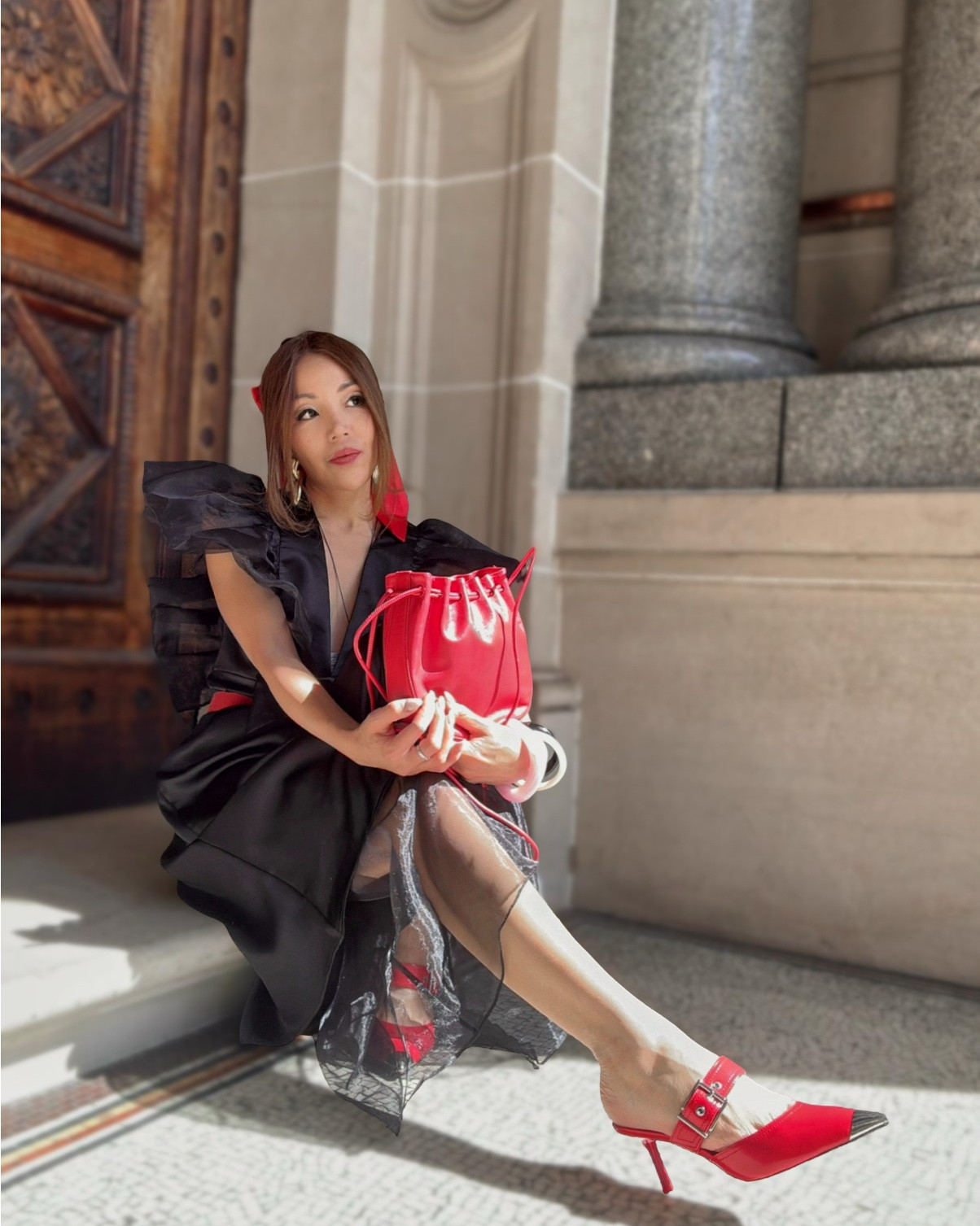 This has to be the “If I was going to the Devil Wears Prada premiere” dress.  It’ll make an entrance 🖤❤️

Thank you to @ampr_group and @lendrop.studios for securing me a one-of-a-kind dress. Please note that this dress cannot be linked to LTK it but several similar options are provided x 

#lendropstudios #Australiandesigner #slowfashion 


#LTKpartywear #LTKdresses #LTKaustralia