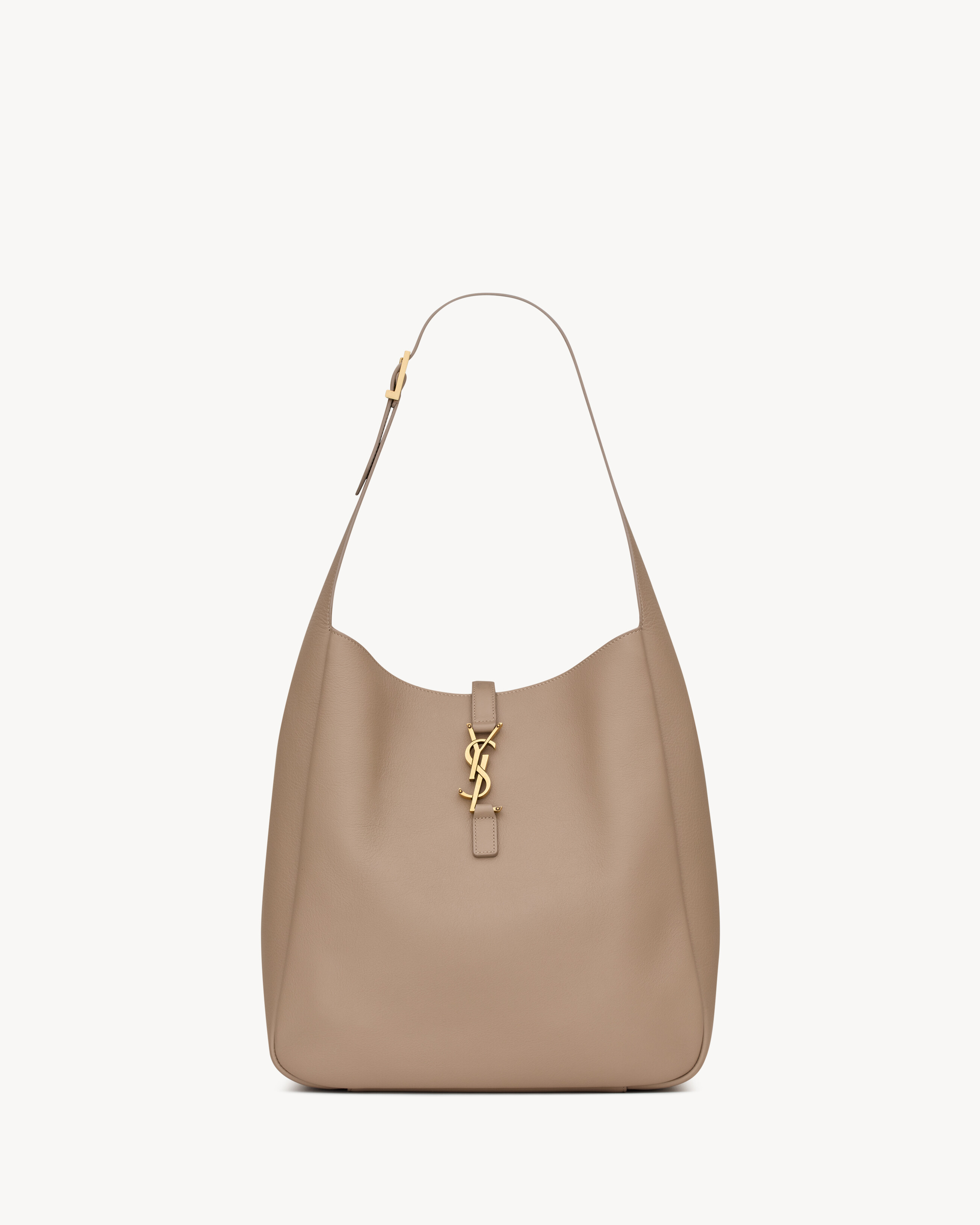 LE 5 À 7 supple LARGE in grained leather | Saint Laurent Inc. (Global)