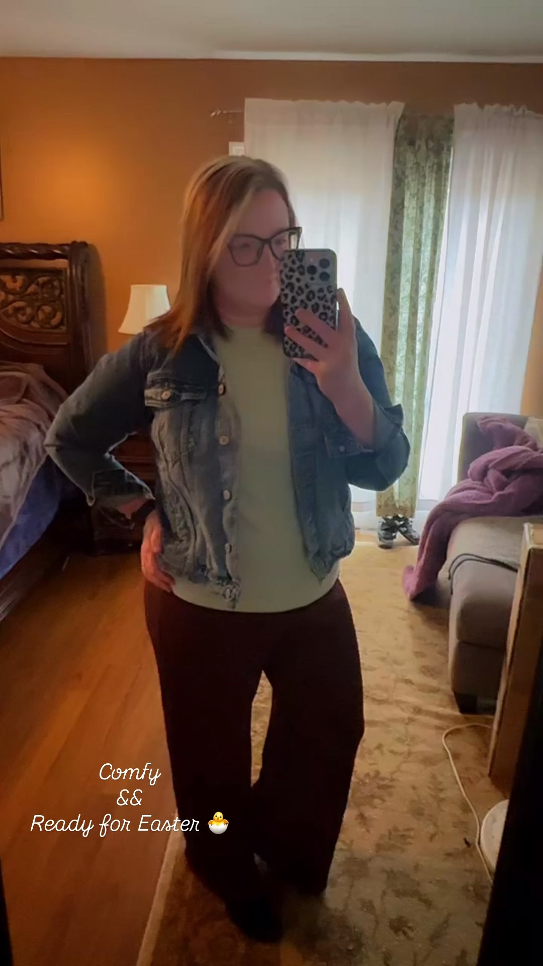 Denim && comfy pants😍 #easter

#LTKselfcare #LTKmomlife #LTKootd