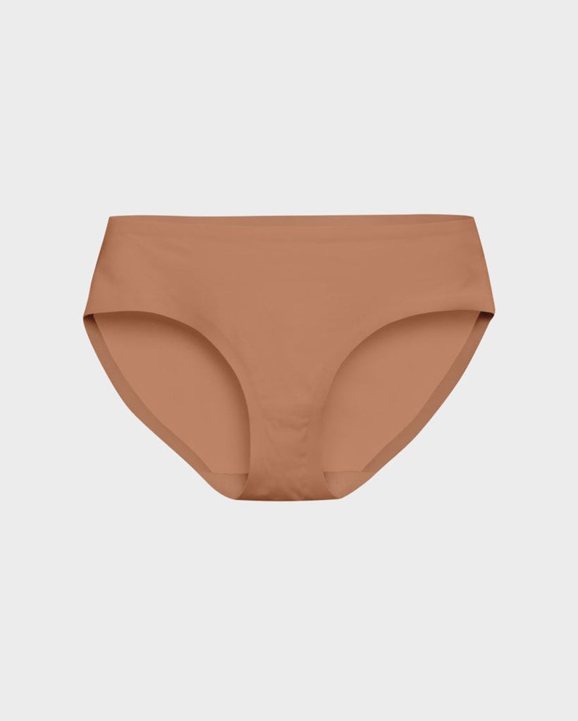 Brief | EBY