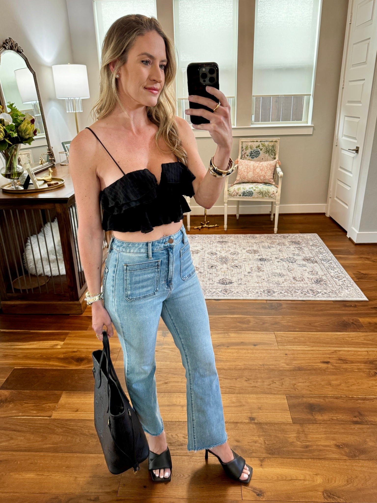 ✨ BACK IN STOCK ✨ These jeans have been a fave of mine and they continue to sell out and get restocked - they’re that great. 😍 Use code FEB35 for 35% off site wide. 

#everypiecefits

Casual outfit 
Denim
High waisted jeans 
Dinner outfit 
Brunch 
Crop top 
Girls night 
Date night 

#LTKootd #LTKSaleAlert #LTKOver40