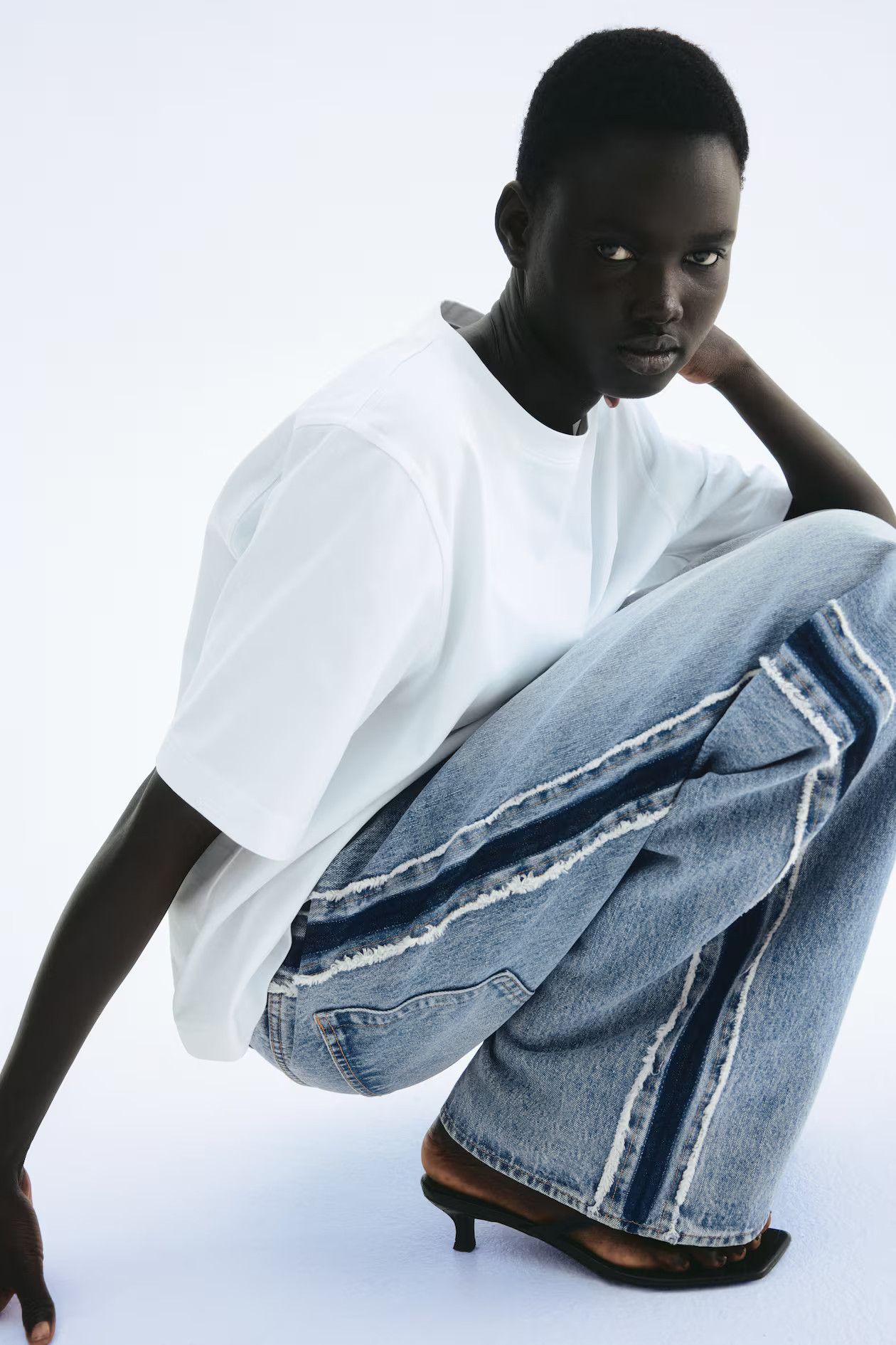 Side-panelled jeans - Light denim blue - Ladies | H&M GB | H&M (UK, MY, IN, SG, PH, TW, HK)