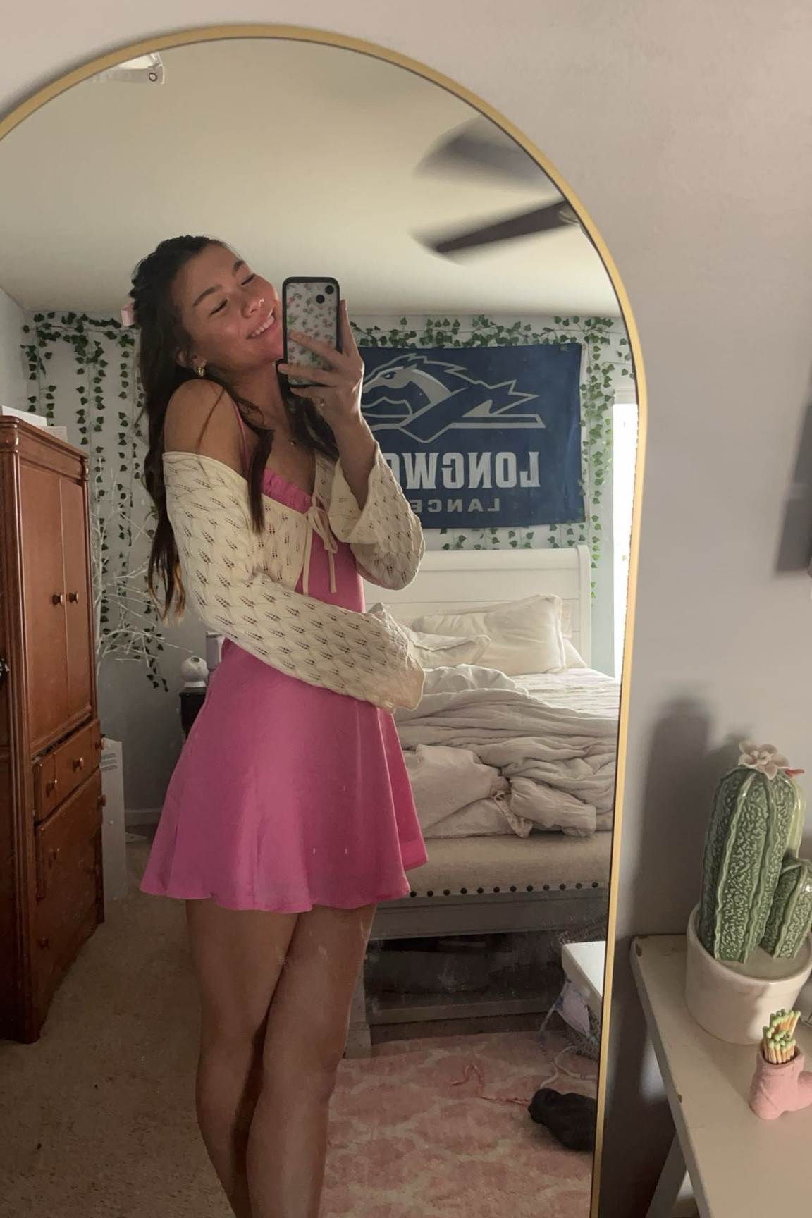 shrug-alterd state
bow-amazon
