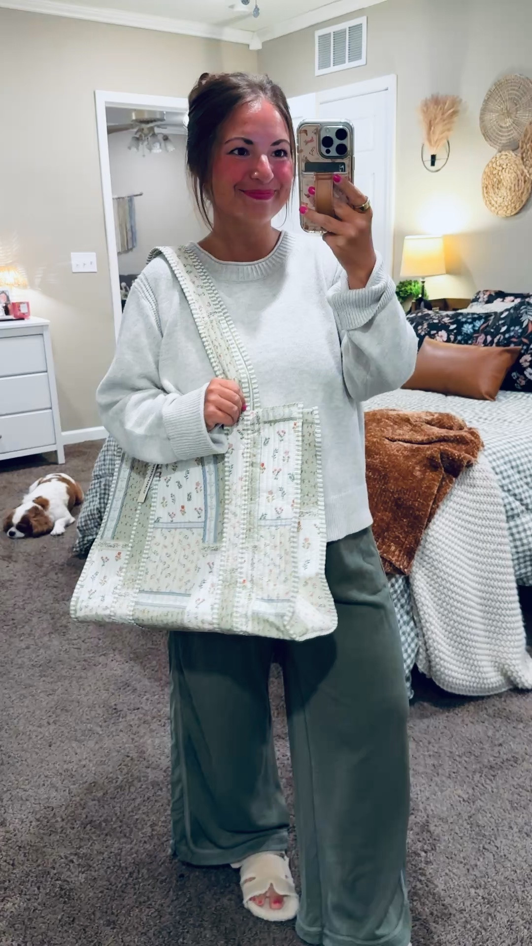 Cozy classroom outfit inspo 🤍 This neutral sweater and comfy wide-leg pants are perfect for a long day at school—and this cute, roomy quilted tote from Walmart holds all the classroom essentials! 🌿


sandals: sold out, but linking similar options below!
pants: fit true to size // wearing a large
sweater: fits true to size // wearing a large 

 #LTKootd #LTKMidsize #LTKWorkwear