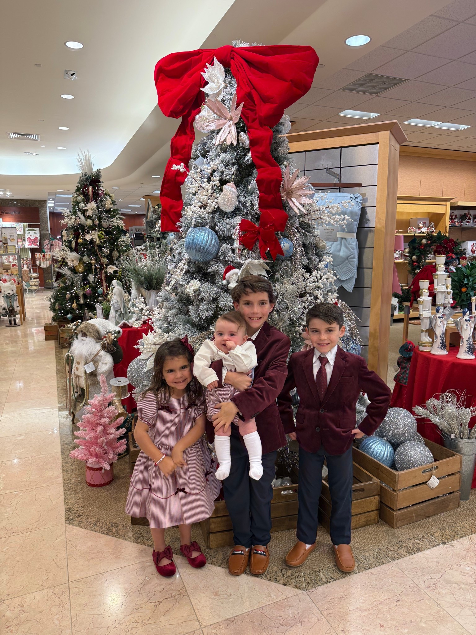 Boys holiday outfits 
Girl holiday 
Baby Christmas 

#LTKFindsUnder100 #LTKHoliday #LTKSeasonal