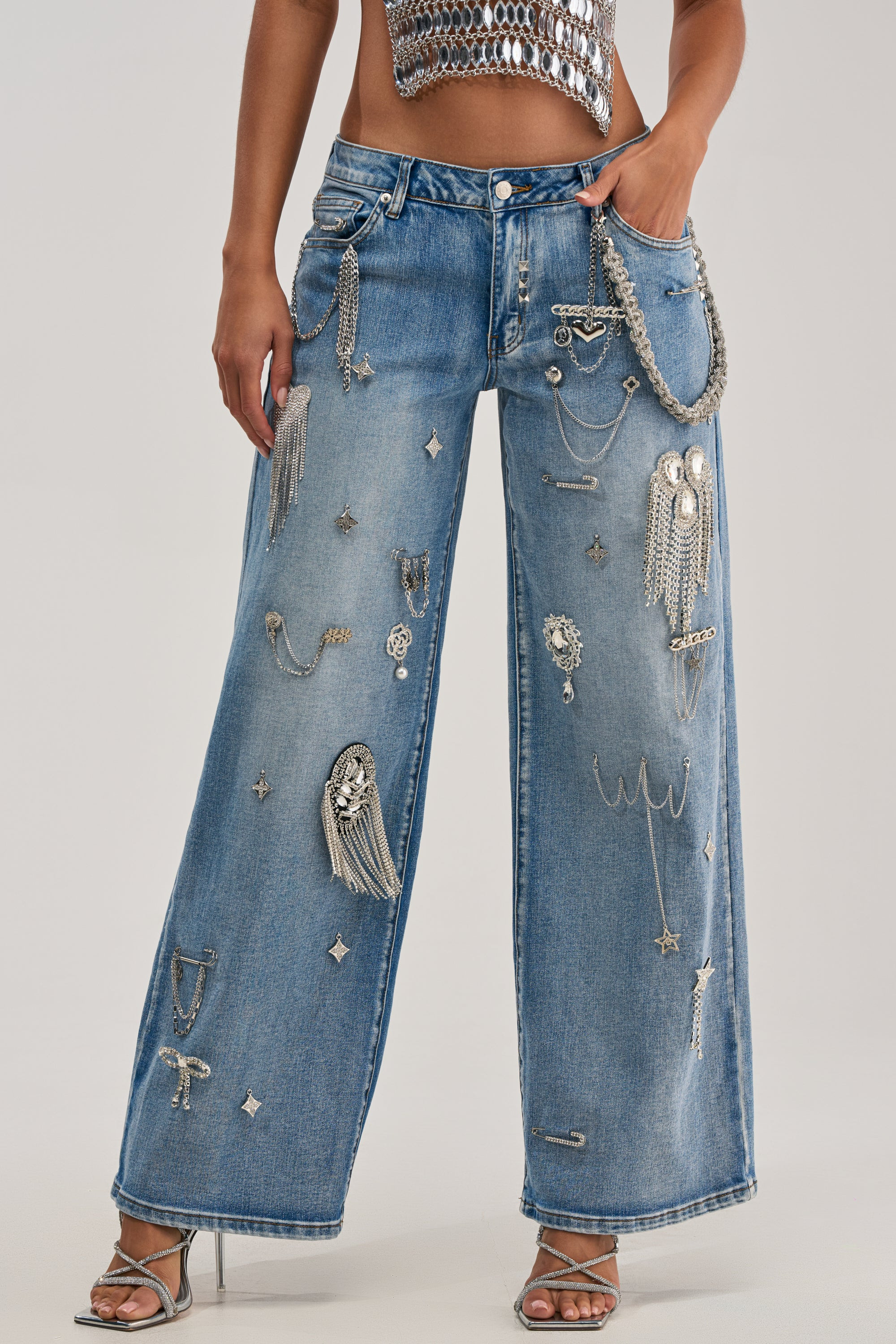 Relaxed Fit Bling Wide Leg Denim Jeans | AKIRA | AKIRA
