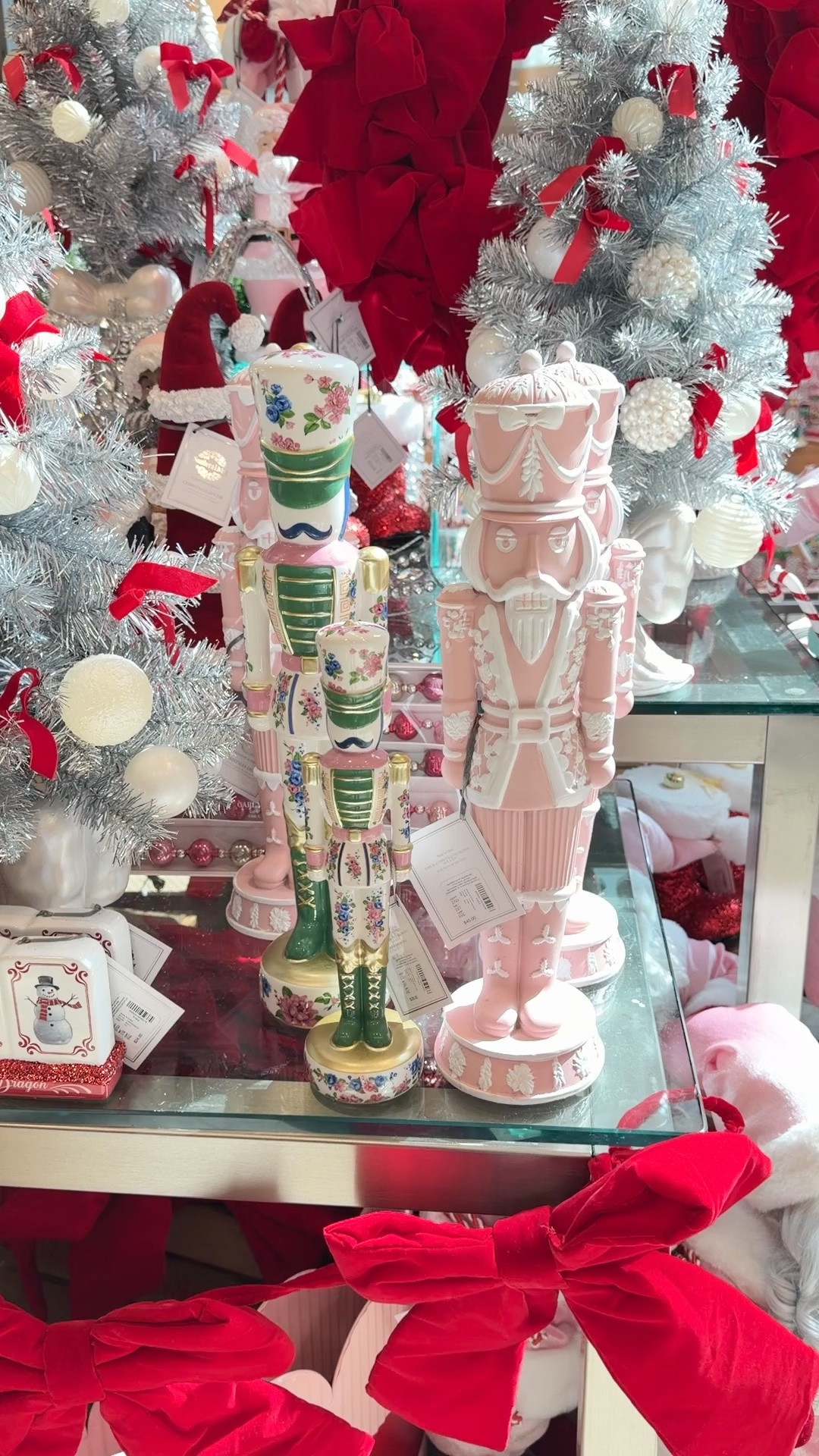 Prettiest pink and floral nutcrackers 🎄 Christmas decor holiday decor Christmas decorations pink nutcracker pink Christmas decor floral Christmas tree Wedgwood nutcracker Nancy meyers traditional home