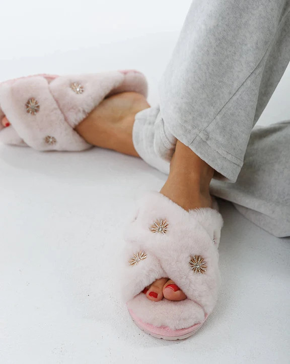 Limlim - Sheepskin Slippers with Rhinestone - Light Pink | Printfresh