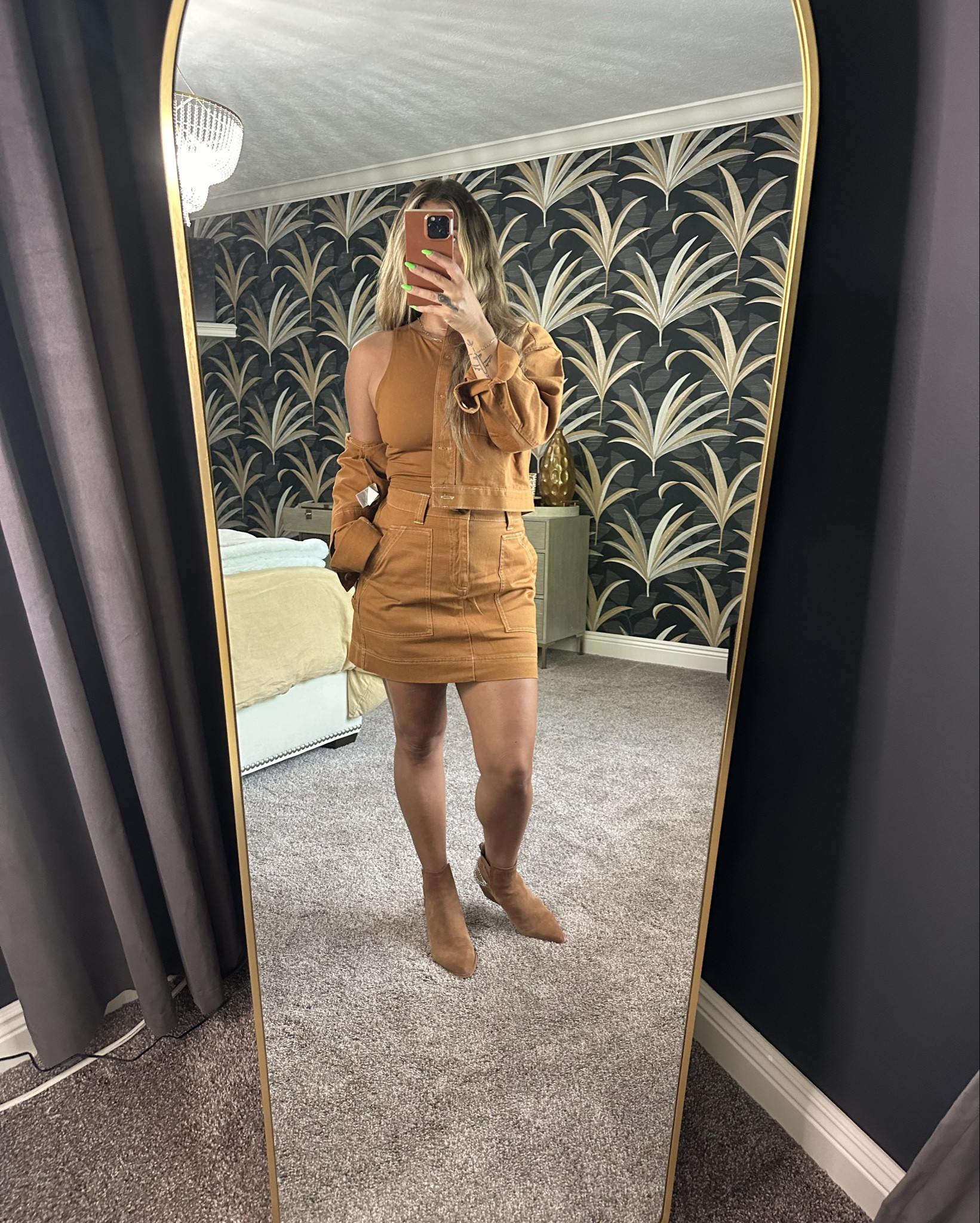 Matching Monochromatic Set from Old Navy!

Fall is right around the corner and this two piece set from Old Navy is everything — cute and inexpensive. 

#LTKVideo #LTKBacktoSchool #LTKFindsUnder50