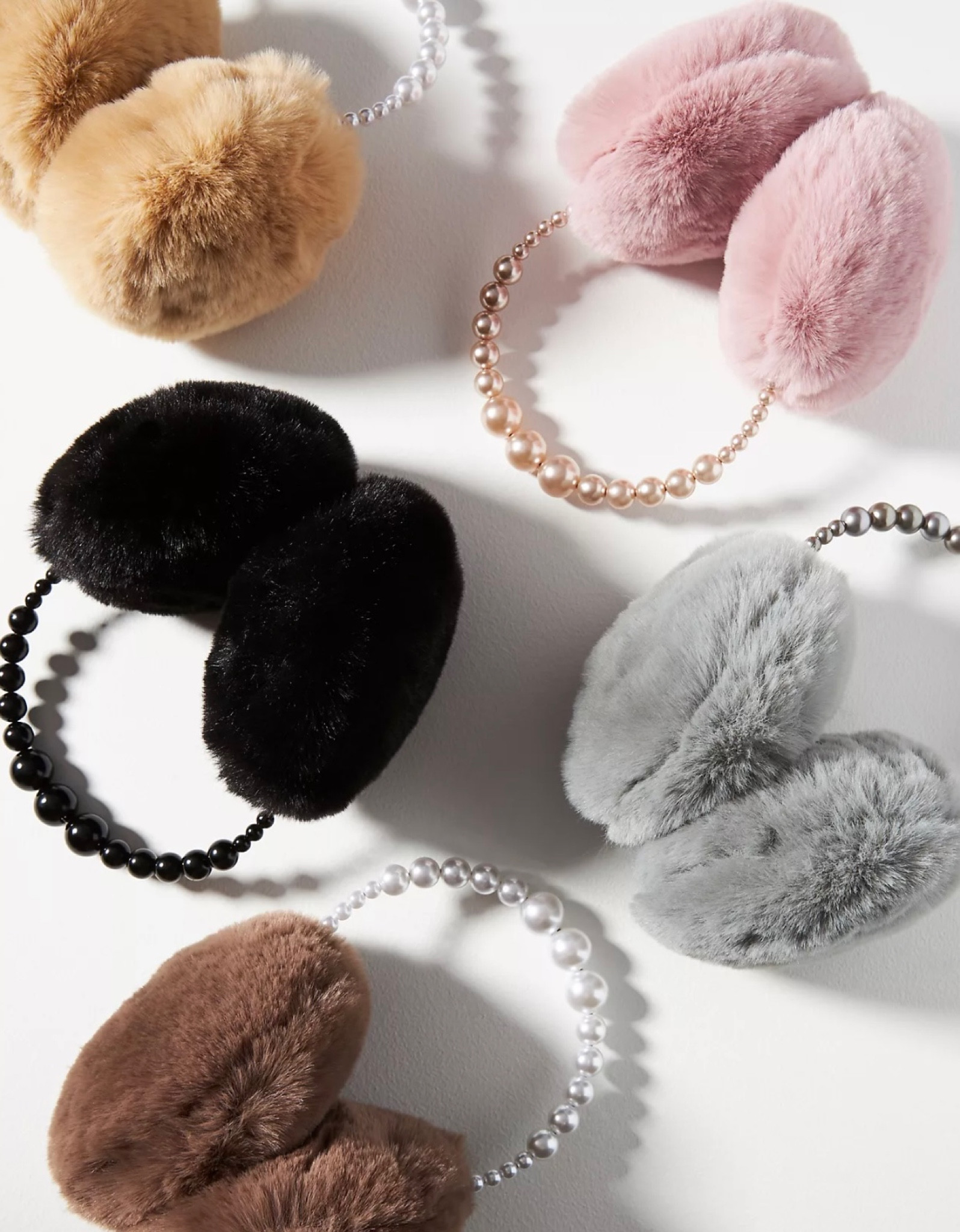 Where my snow bunnies at? 

#LTKGiftGuide #LTKHoliday #LTKSeasonal