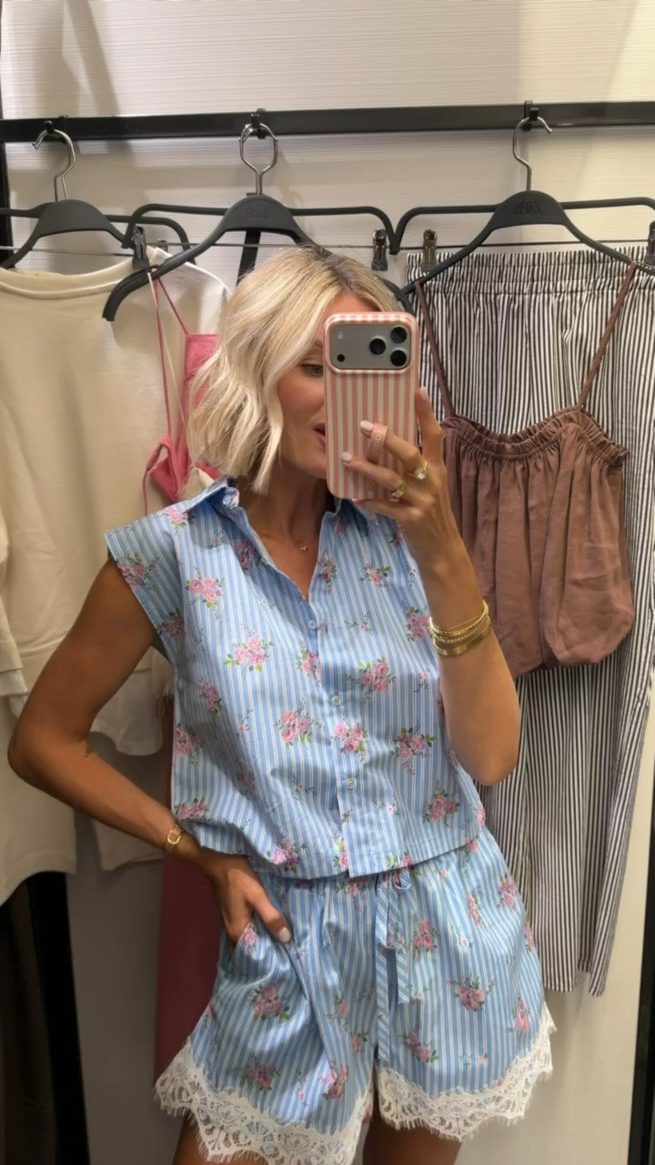 Obsessed with the print on this matching set 😍 so comfy & chic for summer! Wearing XS.

Loverly Grey, Zara, matching set, summer fashion, summer outfit ideas

#LTKootd #LTKSeasonal