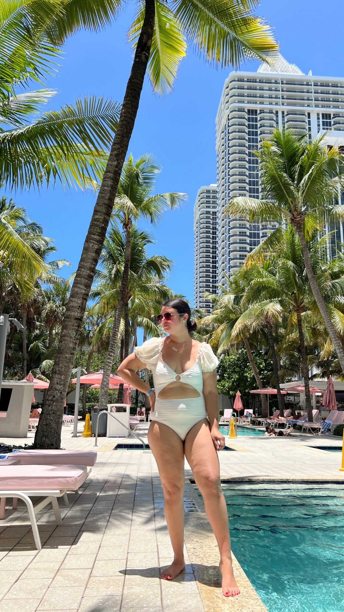 A year of outfits: JUNE

#LTKMidsize #LTKFindsUnder50 #LTKFindsUnder100