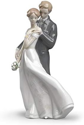 LLADRÓ Everlasting Love Couple Figurine. Porcelain Anniversary Figure. | Amazon (US)