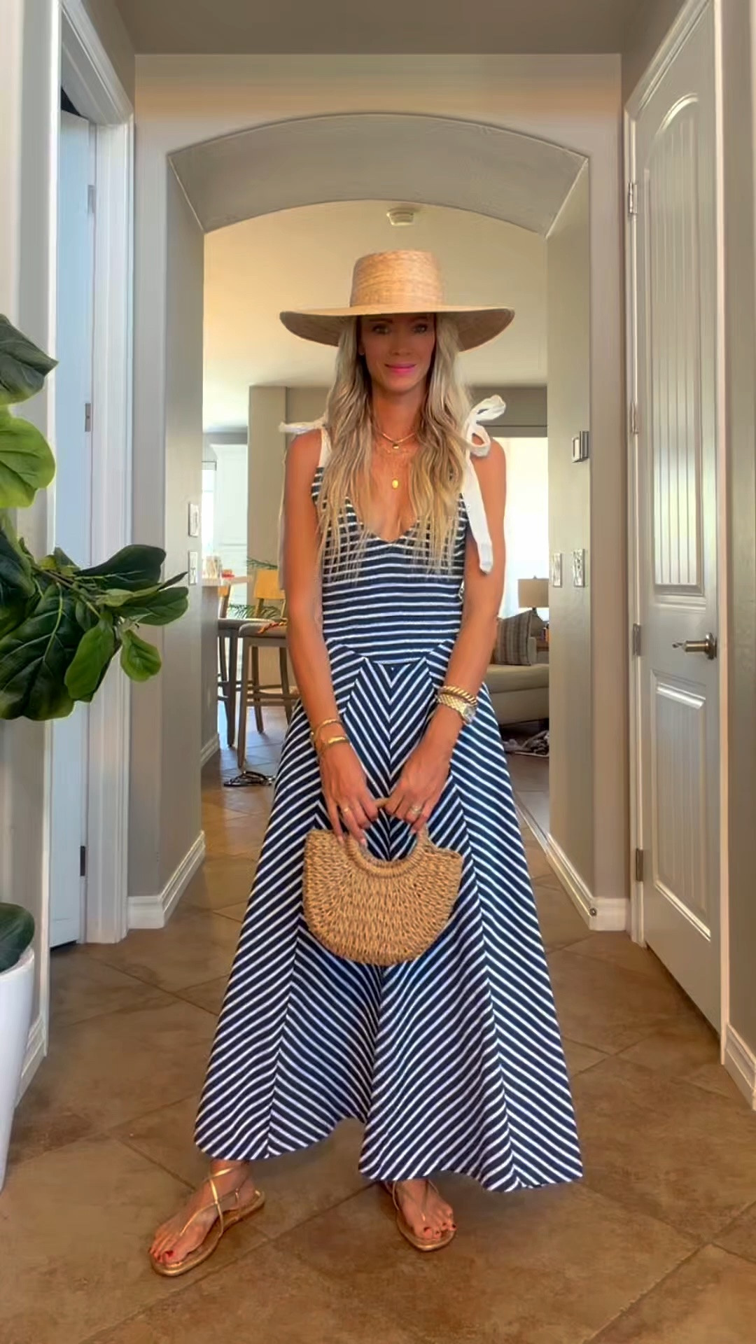 I have this dress in multiple colors! It’s one of my favorites! 

Summer dress, summer outfit, vacation outfit

#LTKootd #LTKgrwm #LTKTravel