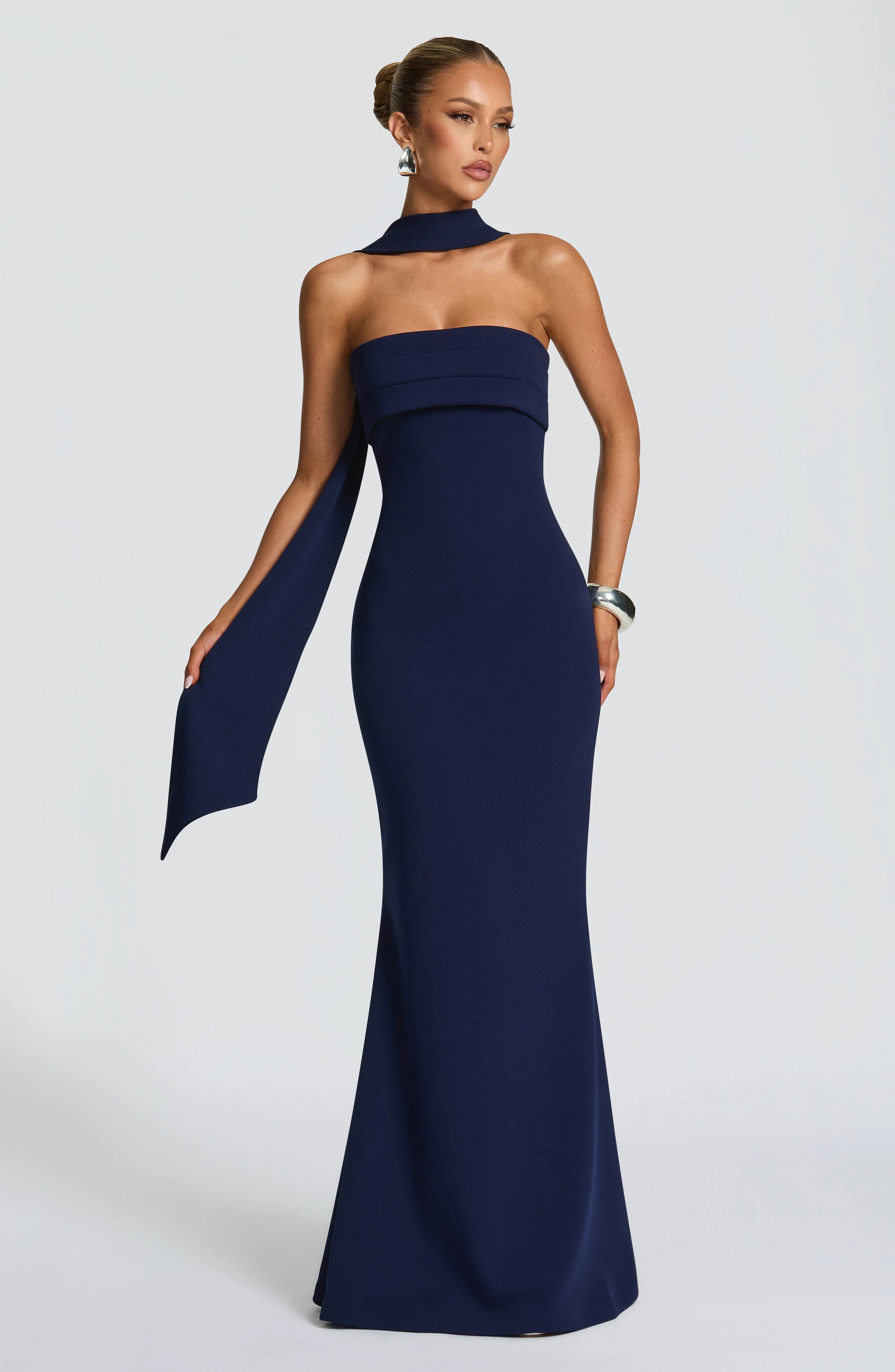 Leura Maxi Dress - Navy | Babyboo (global)