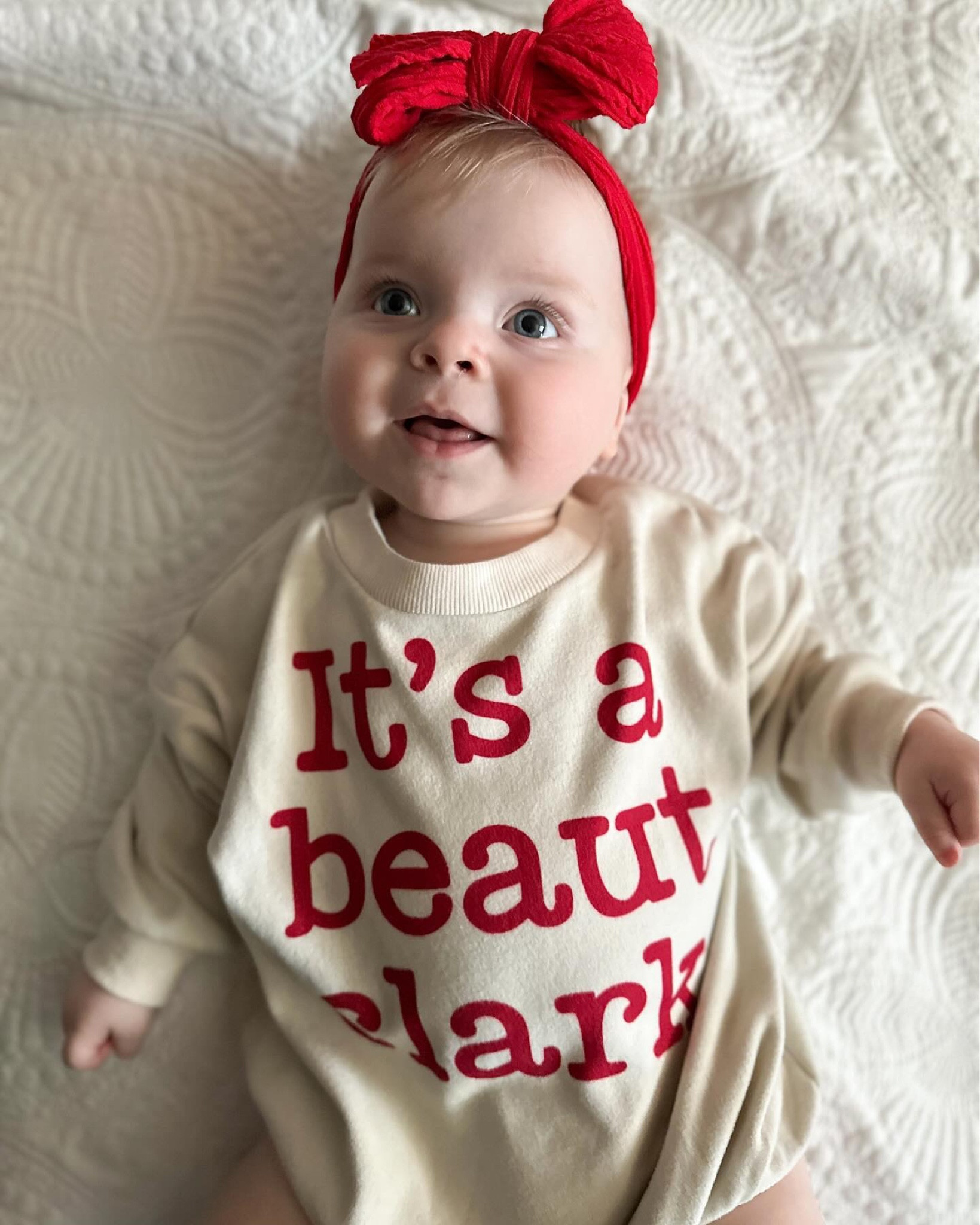 Addison’s #ootd • “Looks great. Little full, lotta sap.” 🎄