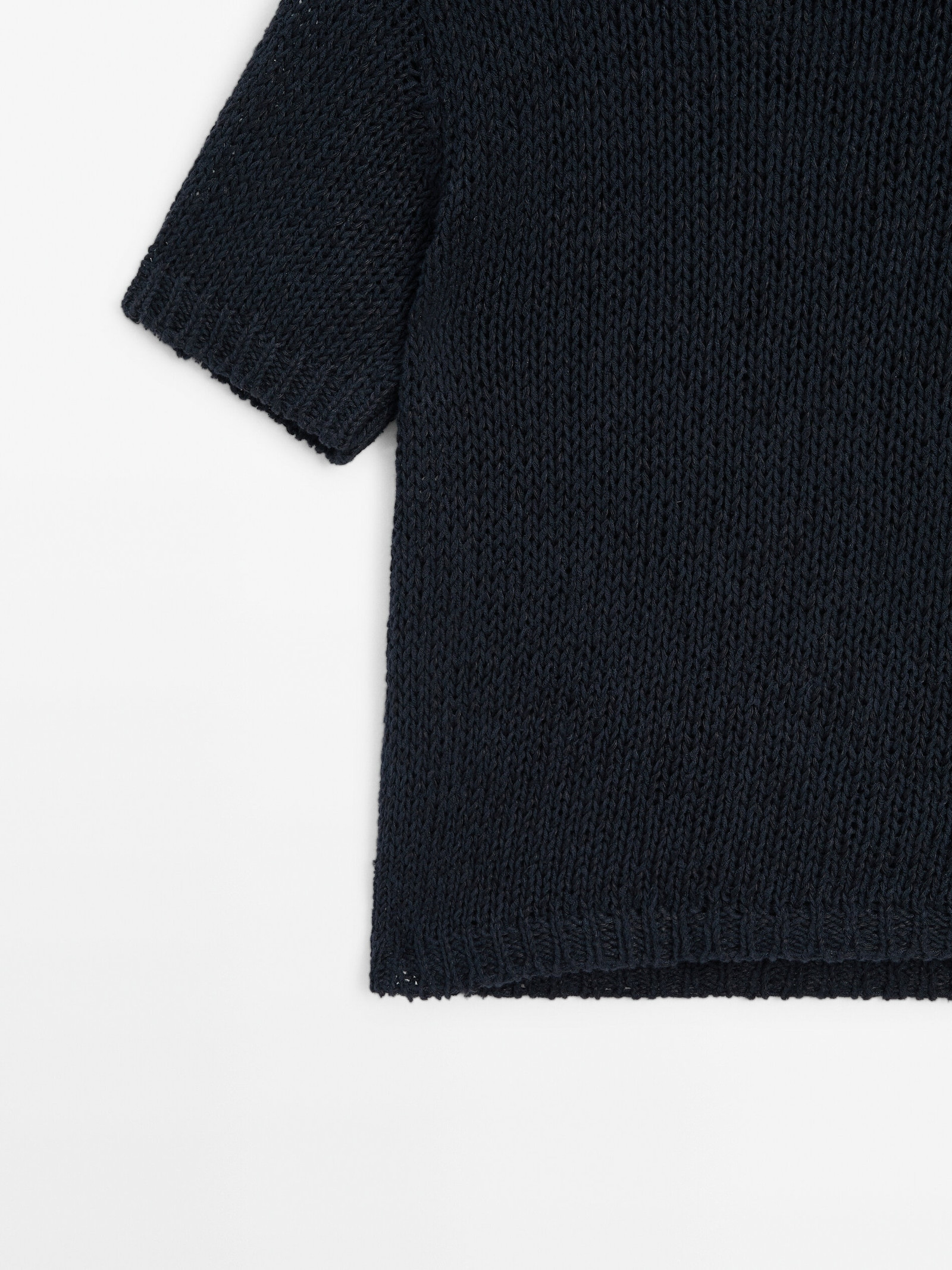 Strickpullover mit kurzen Ärmeln und Leinenanteil | Massimo Dutti DE