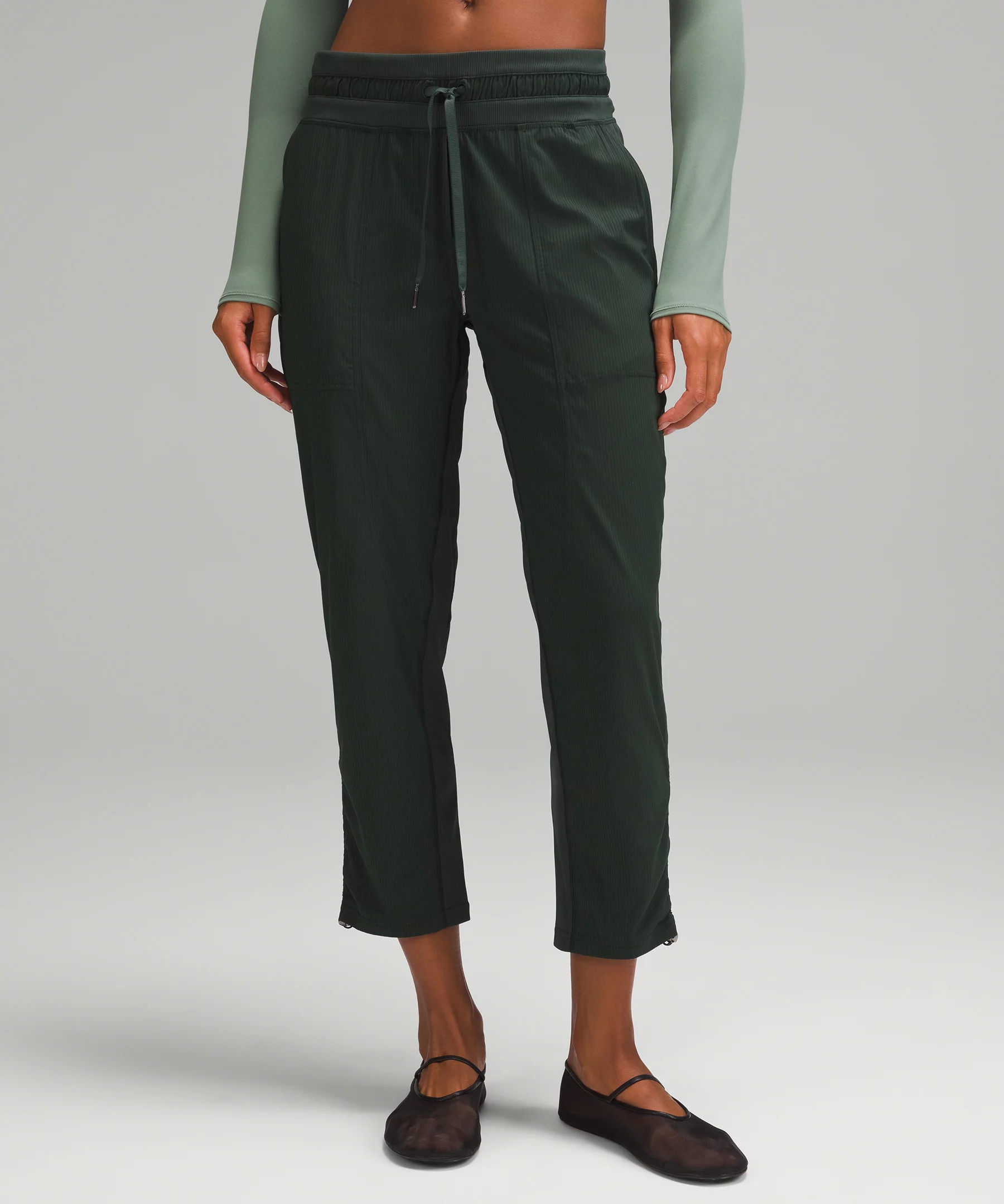 Dance Studio Mid-Rise Cropped Pant | Women's Capris | lululemon | Lululemon (US)