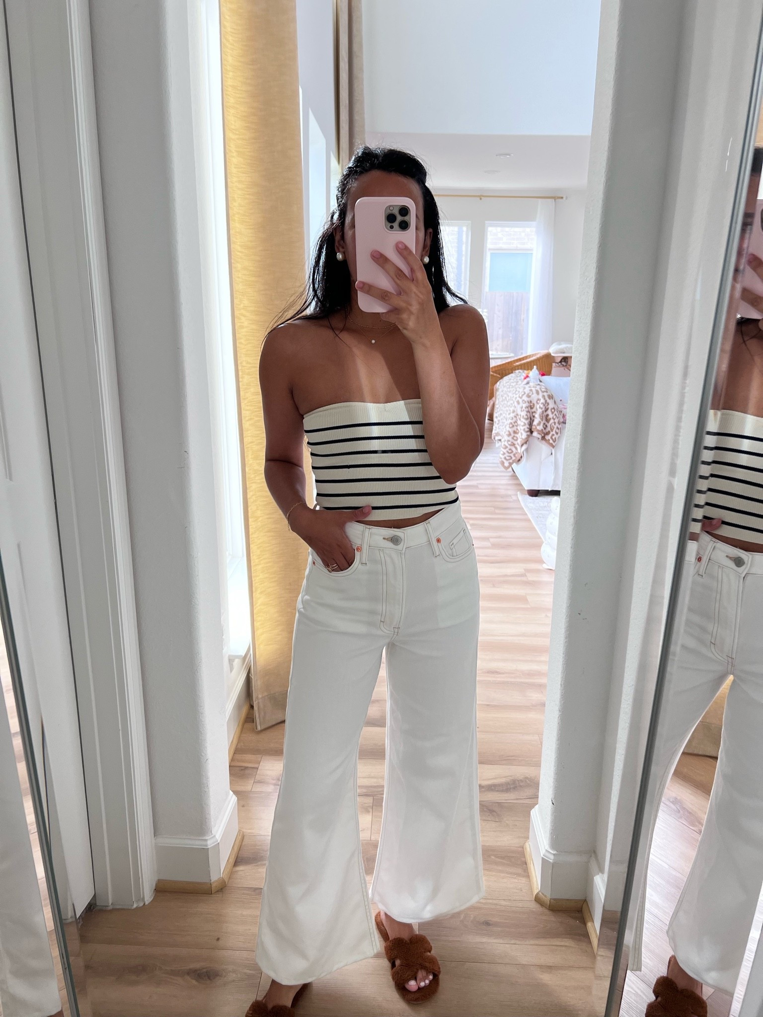 H&m jeans, wide leg, ultra high waist

#LTKootd #LTKgrwm