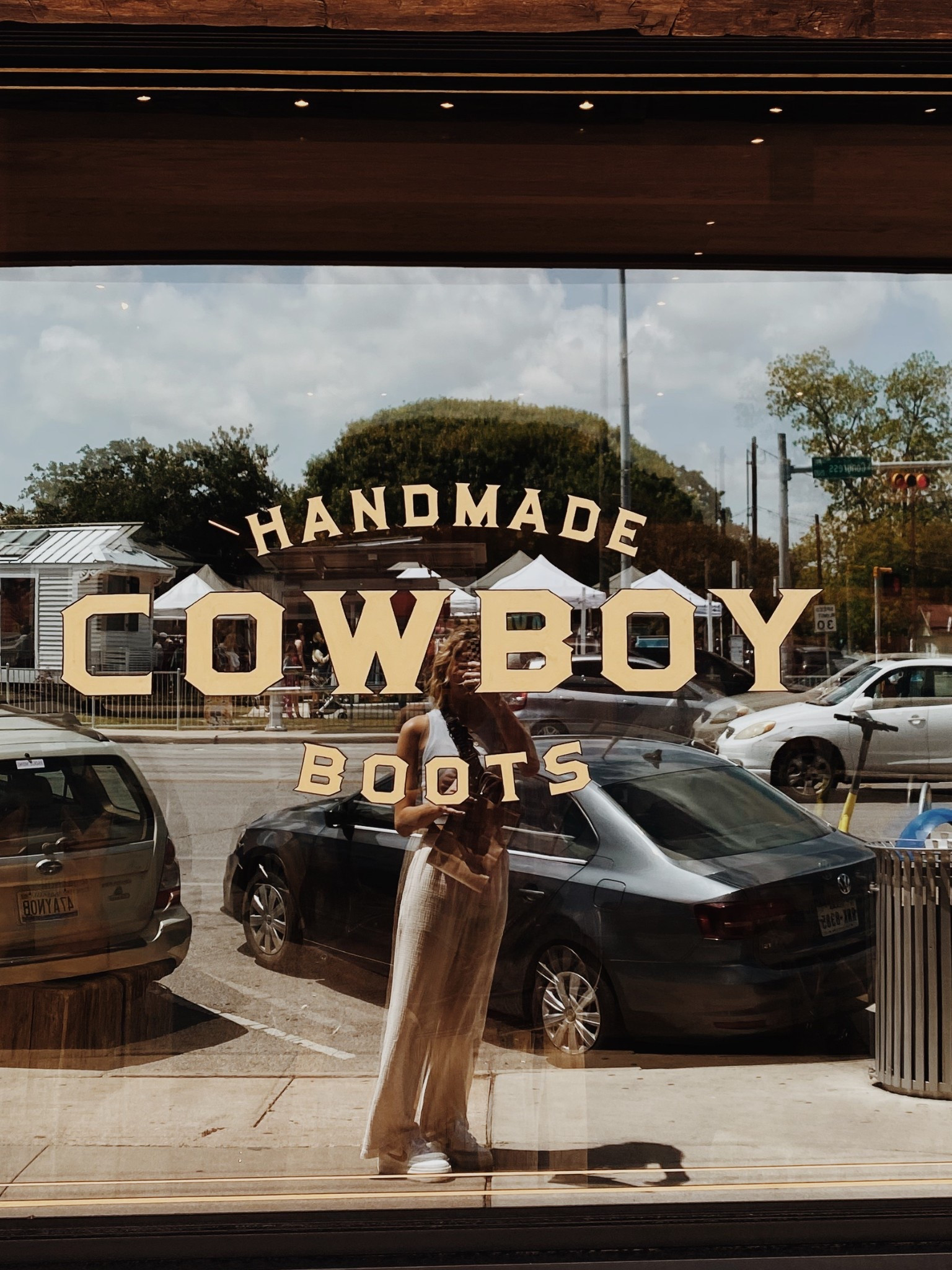 Summer Boot Style ~ 

Affordable Cowboy Boots that won’t get you kicked out of the Rodeo ✨









#cowboy #boots #summer #shoe #shoes #heels #heel #leather #suede #freepeople #sale #trending #trends #trend #viral #tiktok #ltk #instagram #western #cowgirl #beyonce 

#LTKSummerEdit #LTKShoeCrush #LTKFindsUnder100