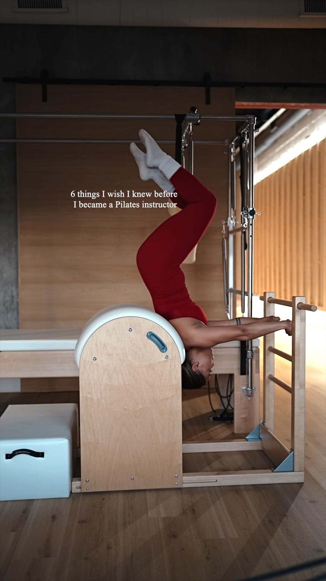 Wearing VSX from Victoria’s Secret and this is exactly what I want to be in for Pilates. It’s stretchy, soft, butter-smooth, and moves with me instead of against me. Supportive without feeling restrictive, which matters so much when you’re flowing, lengthening, and holding control.

What I love most is how versatile it is. I can wear this to teach Pilates, run errands after, or style it outside of the gym without it feeling like workout clothes. It’s one of those pieces that just works for real life.

Shop my VSX fit through the link.

#PilatesStyle #VSX #VictoriaSecretActive #LTKFit #WellnessWear

#LTKActive #LTKgrwm #LTKfitnessgoals