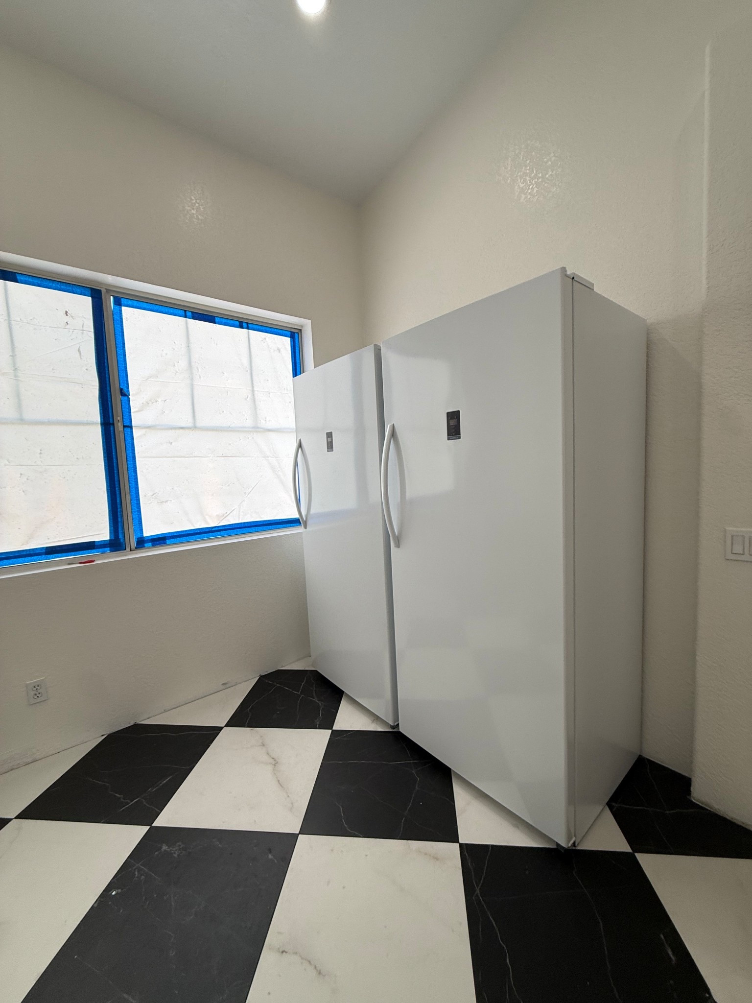 Refrigerator/ Freezer combo 

#LTKSaleAlert #LTKHome #LTKmomlife