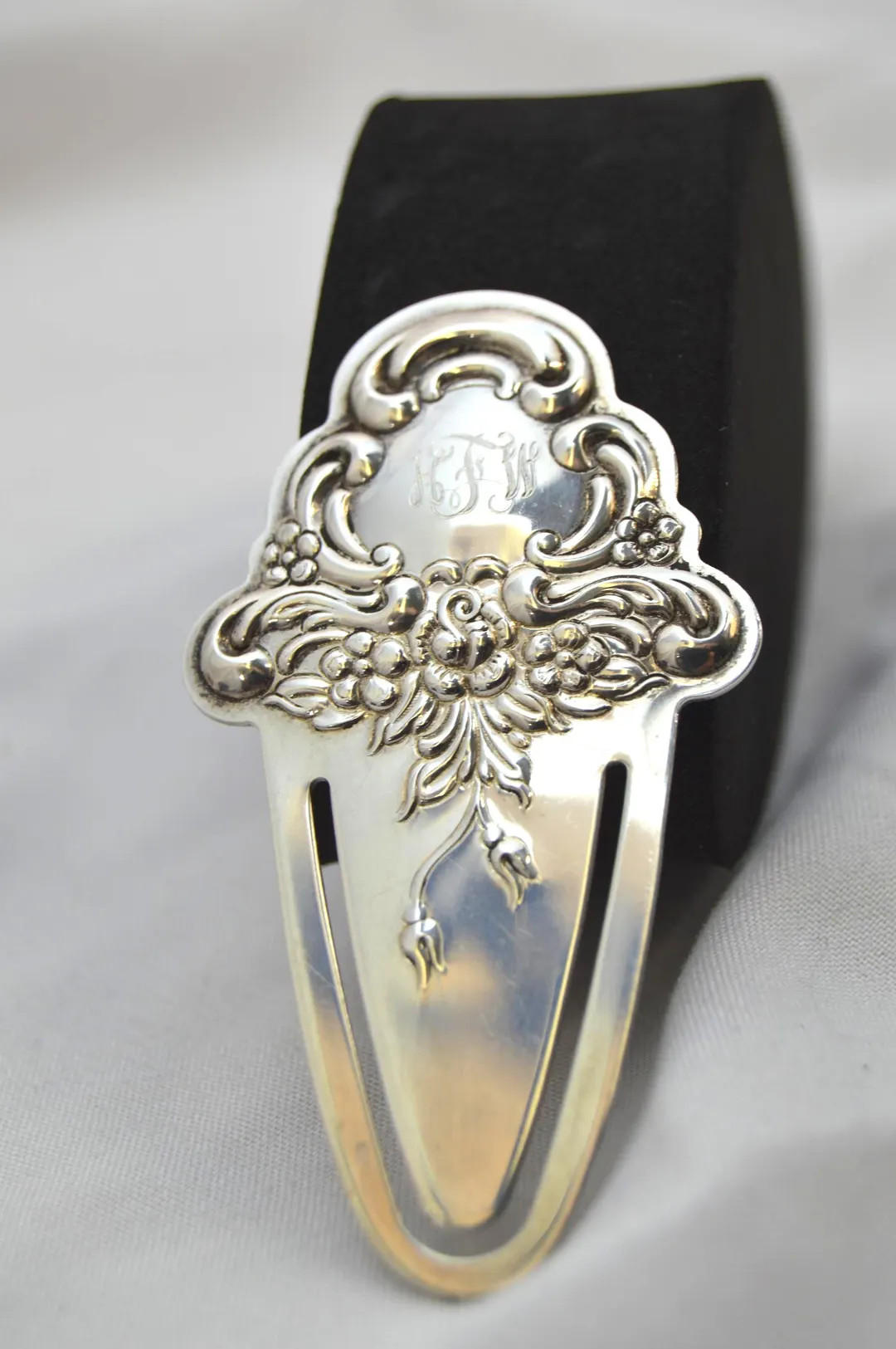 Vintage Towle Sterling Silver Bookmark: Repousse Floral Design - Etsy | Etsy (US)