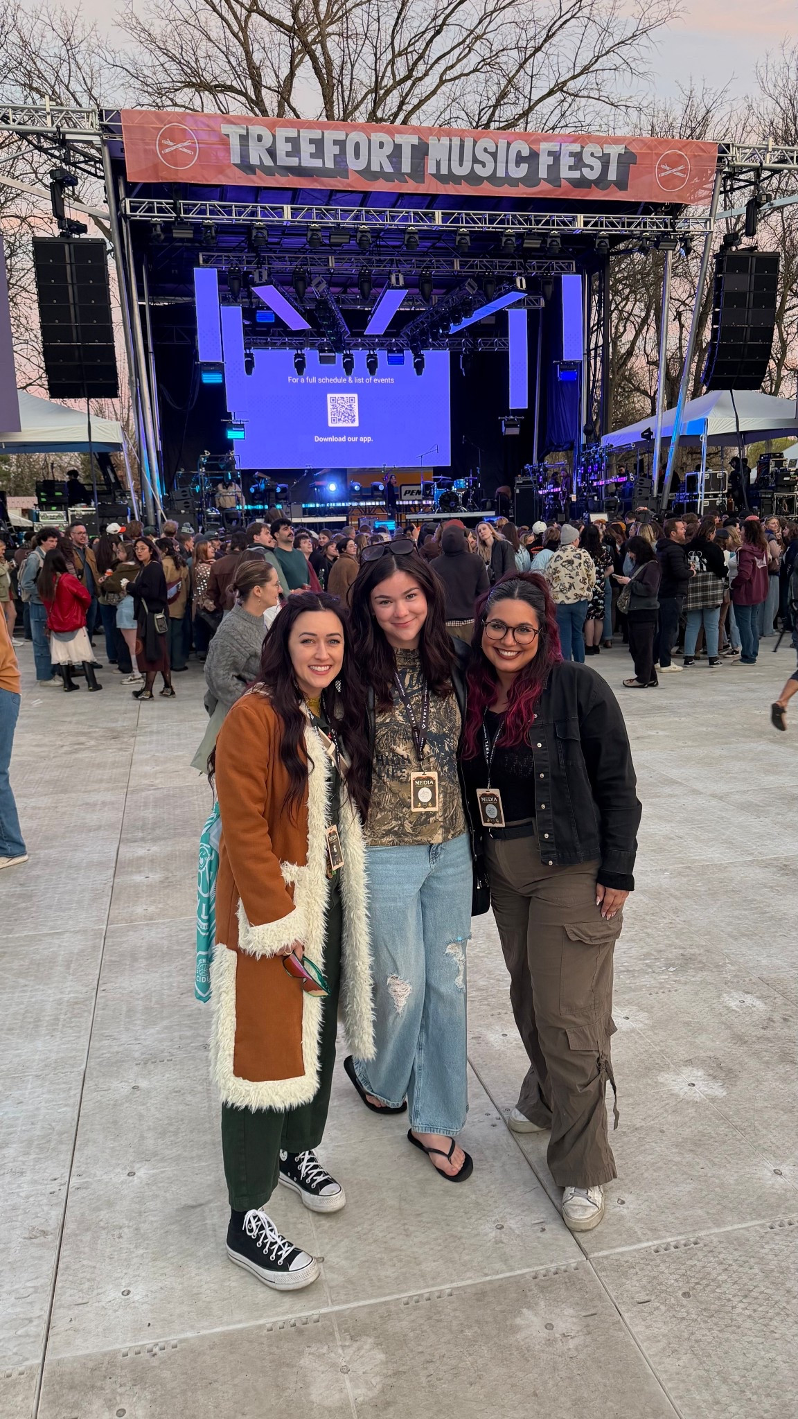 Treefort 70s retro coat 


#LTKootd #LTKFestival #LTKSeasonal