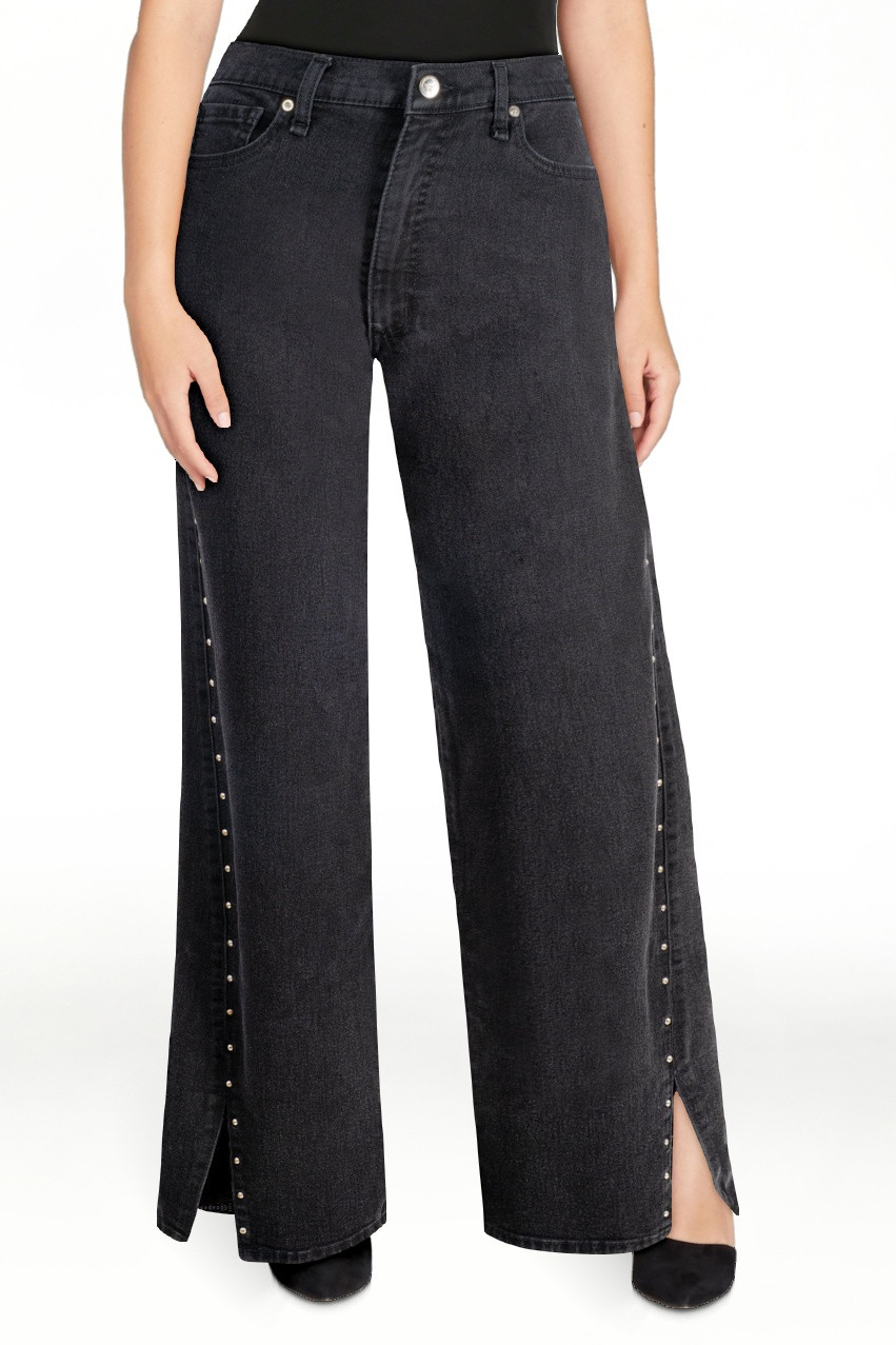 Jessica Simpson Women's Rosa Studded Relaxed Straight Leg Jeans, 31.5” Inseam, Sizes 2-16 | Walmart (US)