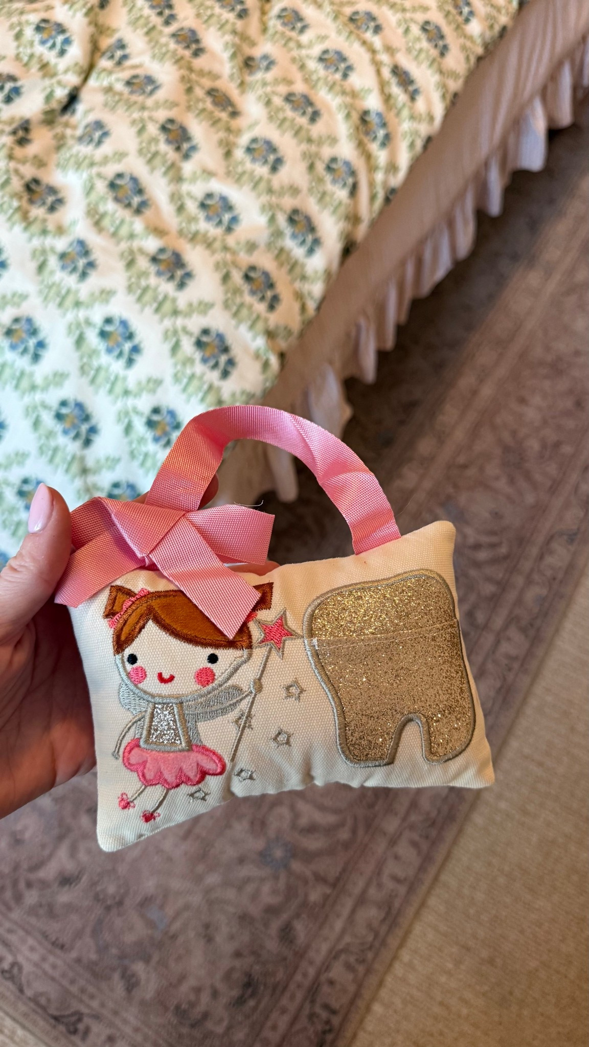 Tooth fairy containers! 