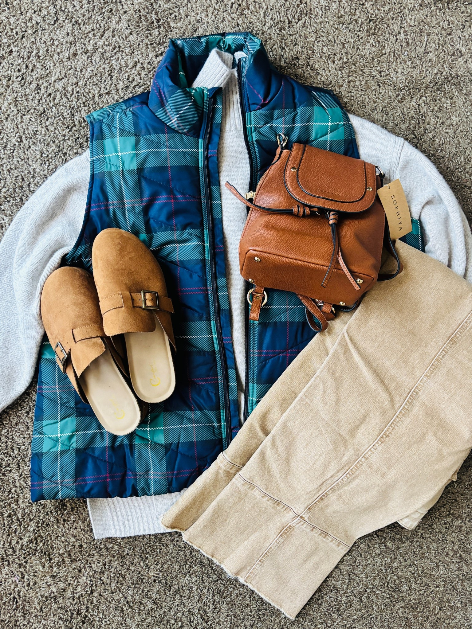 Plus Size Casual Winter ❄️ Outfit 

#LTKPlusSize #LTKMidsize #LTKTall