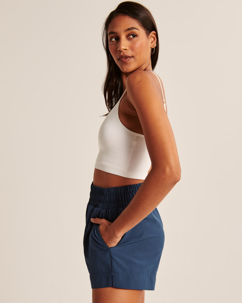 Traveler Shorts | Abercrombie & Fitch (US)