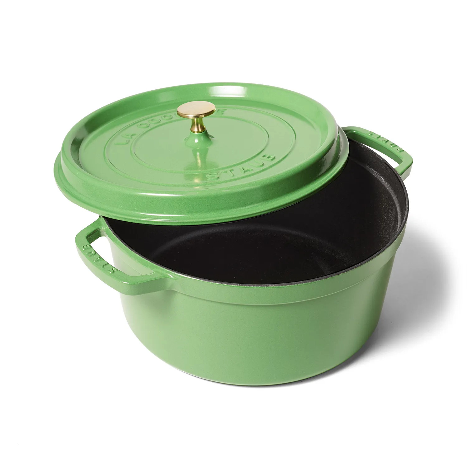 Staub Round Dutch Oven, 7 qt. | Sur La Table
