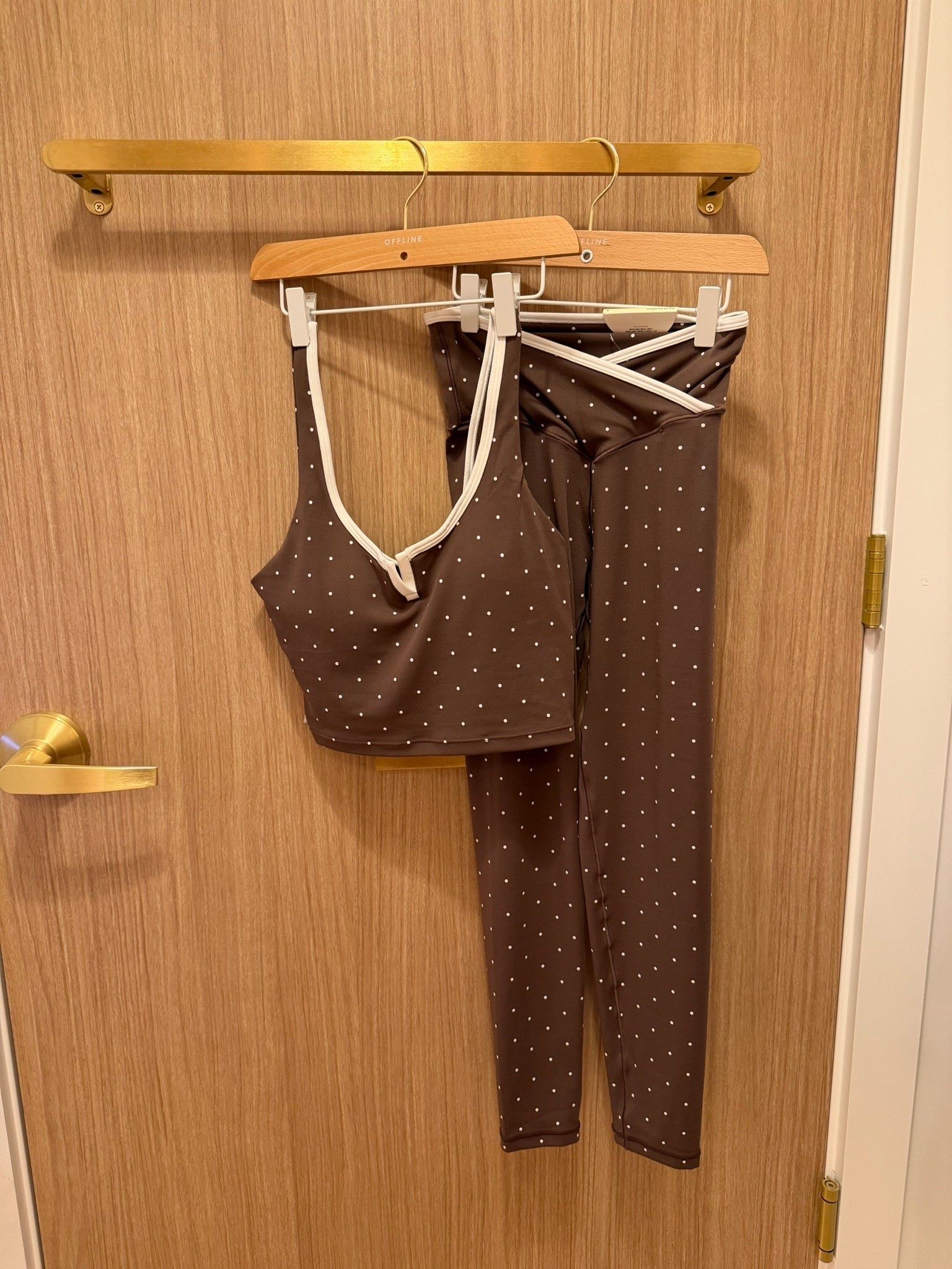 The cutest brown polka dot active set

#LTKootd #LTKActive #LTKfitnessgoals