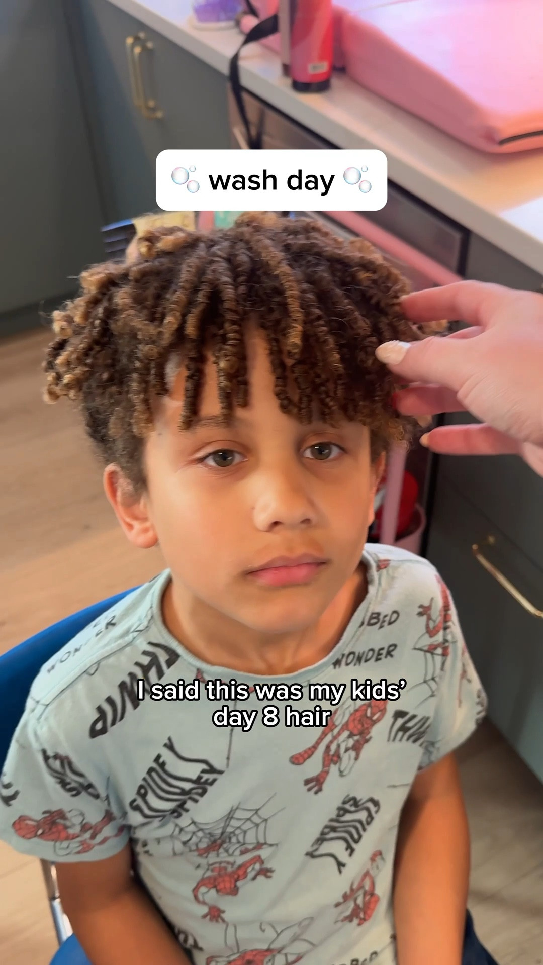 curly hair products for wash day 🫧🩷 #curlyhaircare #curlyproducts 