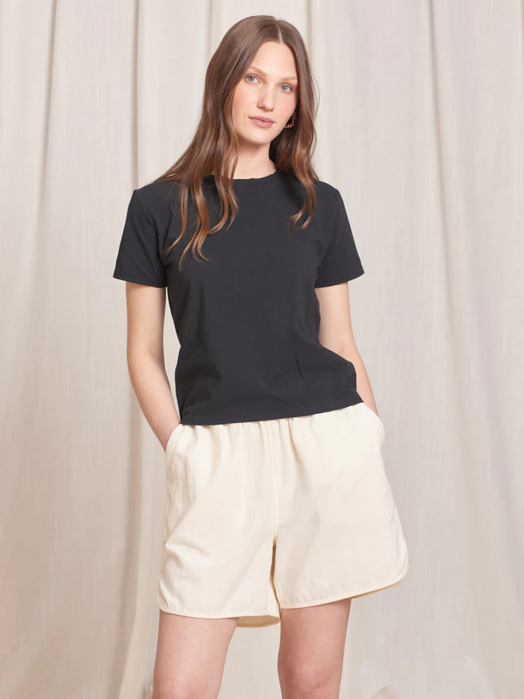 Box T-Shirt Black | Tradlands