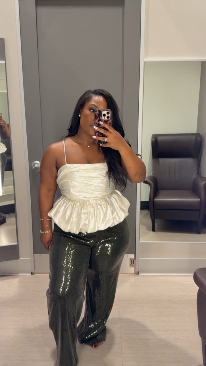 This top and sequin pant combo is perfect for a holiday party! Loving the color! 

#LTKMidsize #LTKPetite #LTKHoliday