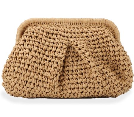 Love this little straw bag. Comes with a gold chain and it’s lined  

#LTKItBag #LTKStyleTip #LTKFindsUnder50