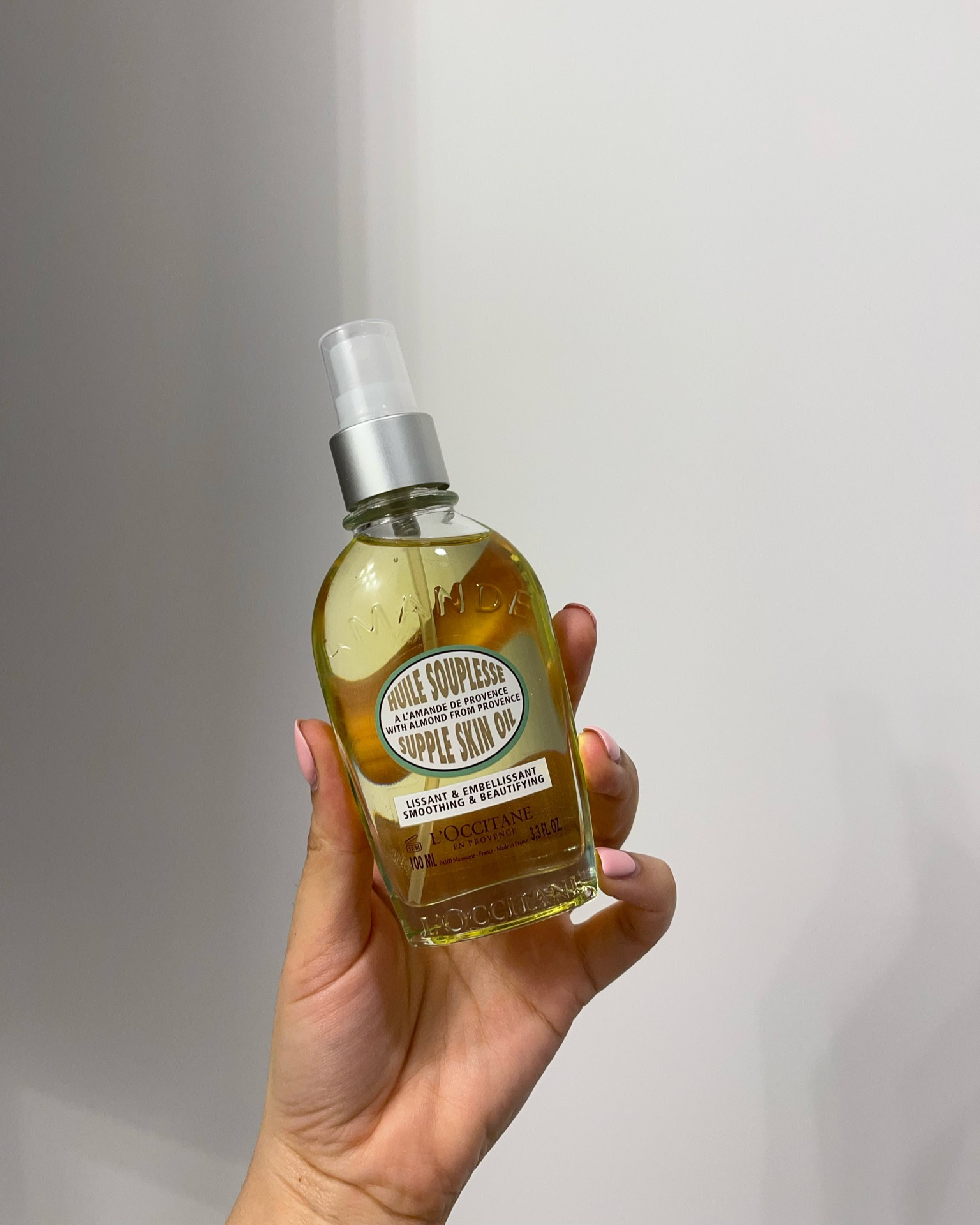 Every IT girl body oil

#LTKbeauty
